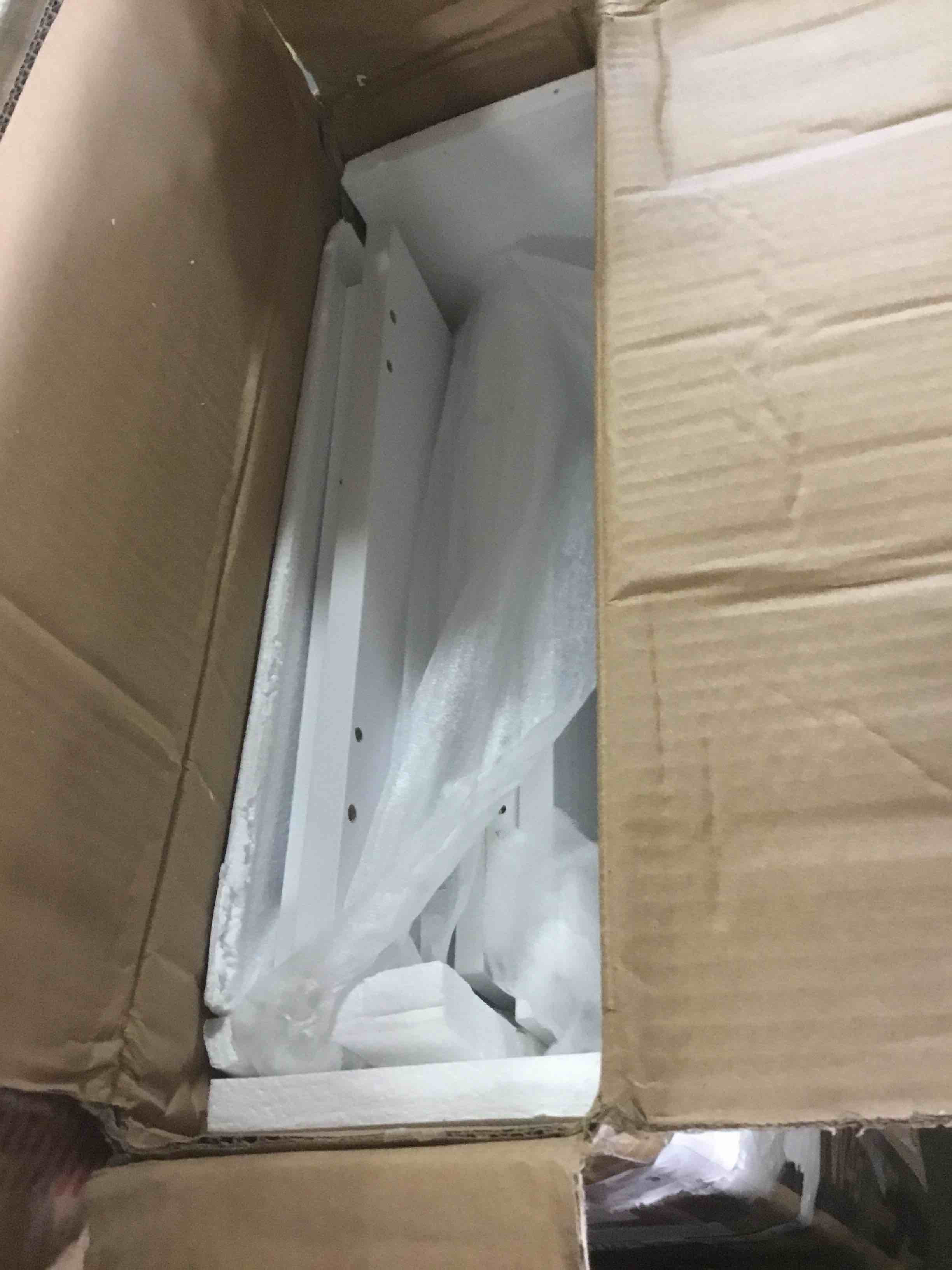 https://s3.amazonaws.com/lotting-images-prod/bidfta/BLU5328072_1692186630955.jpeg