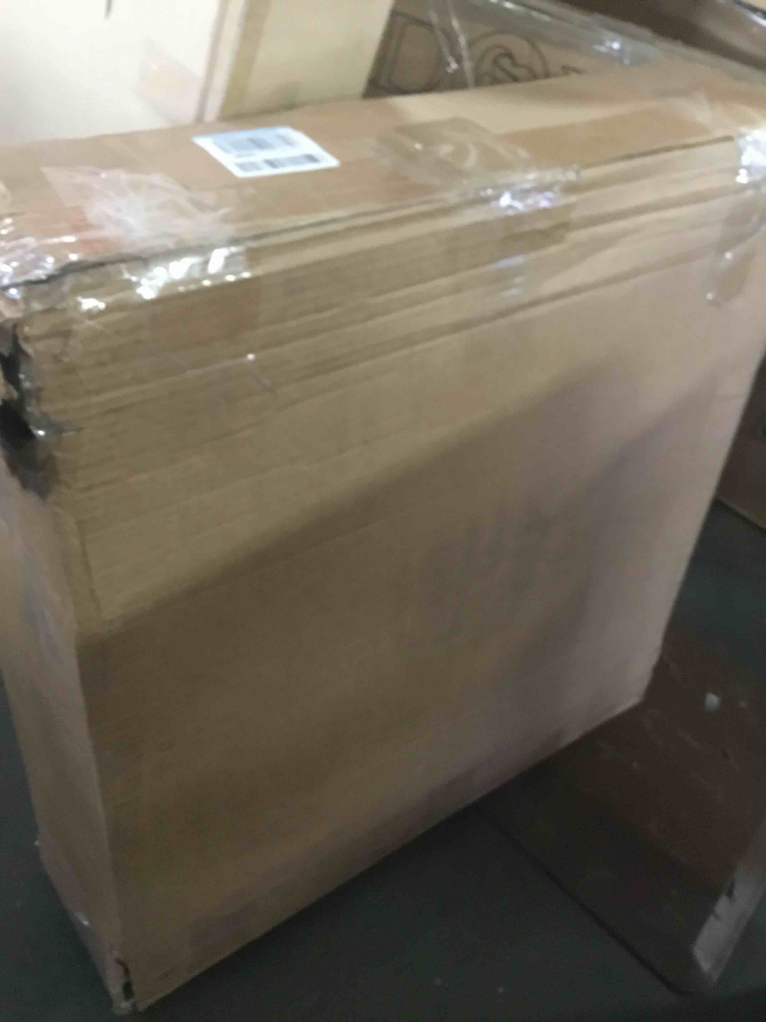 https://s3.amazonaws.com/lotting-images-prod/bidfta/BLU5328083_1692188180706.jpeg