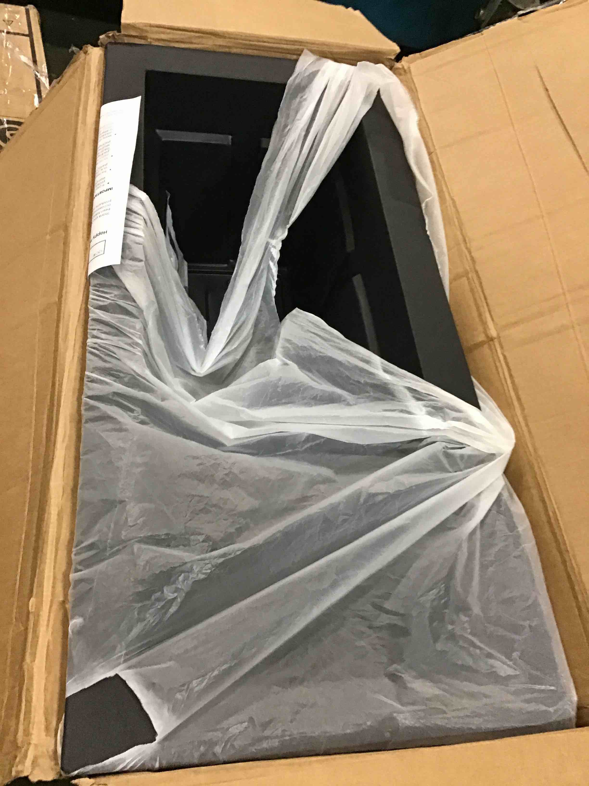 https://s3.amazonaws.com/lotting-images-prod/bidfta/BLU5328420_1692296758957.jpeg