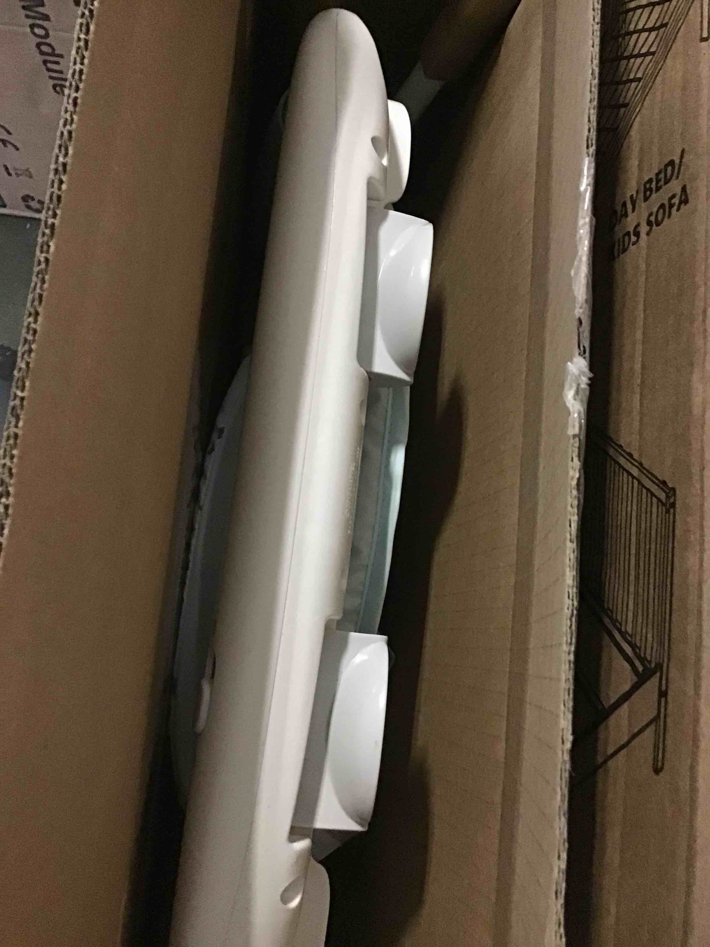 https://s3.amazonaws.com/lotting-images-prod/bidfta/BLU5328504_1691426208507.jpeg