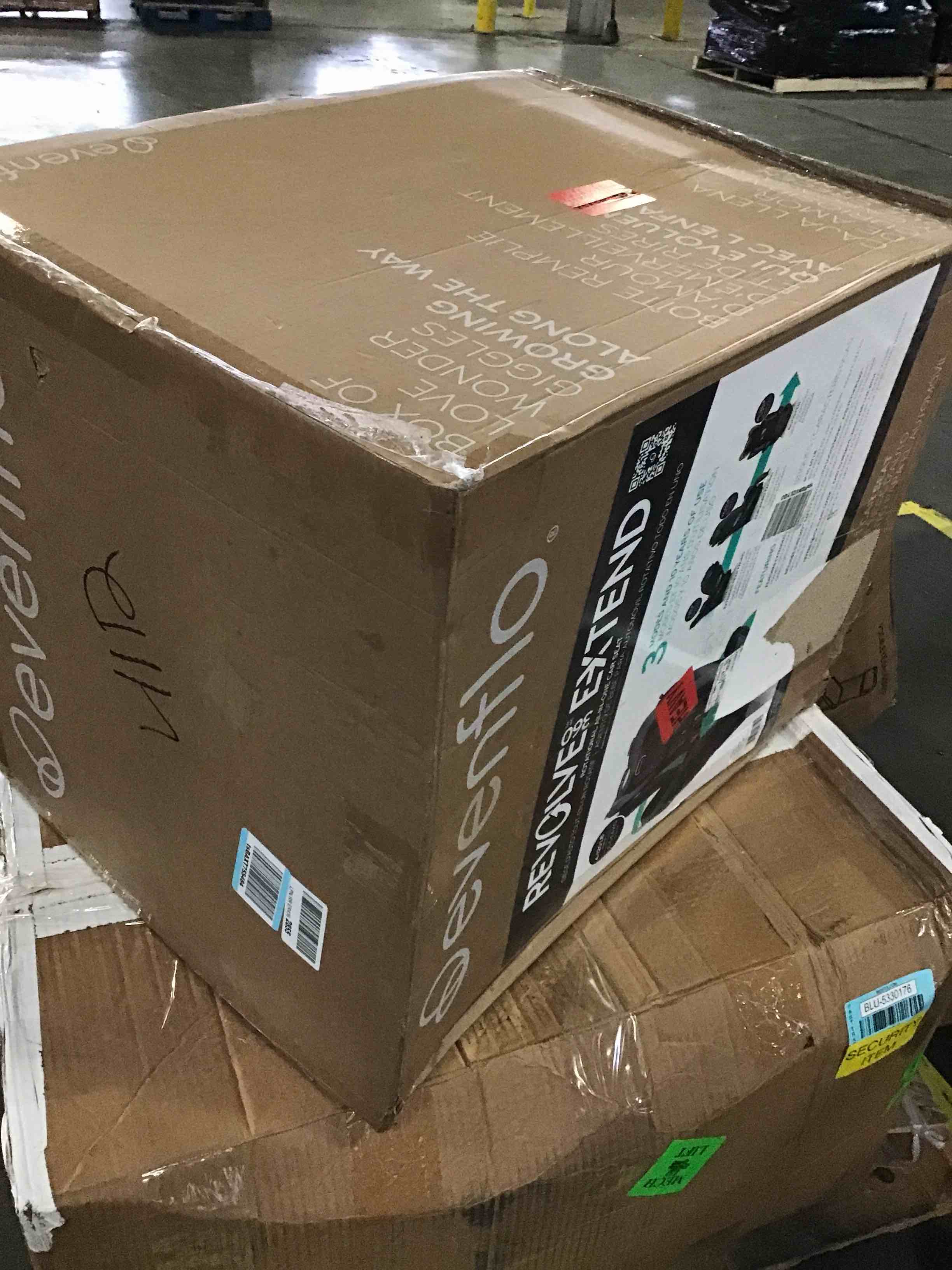 https://s3.amazonaws.com/lotting-images-prod/bidfta/BLU5330177_1692131177724.jpeg
