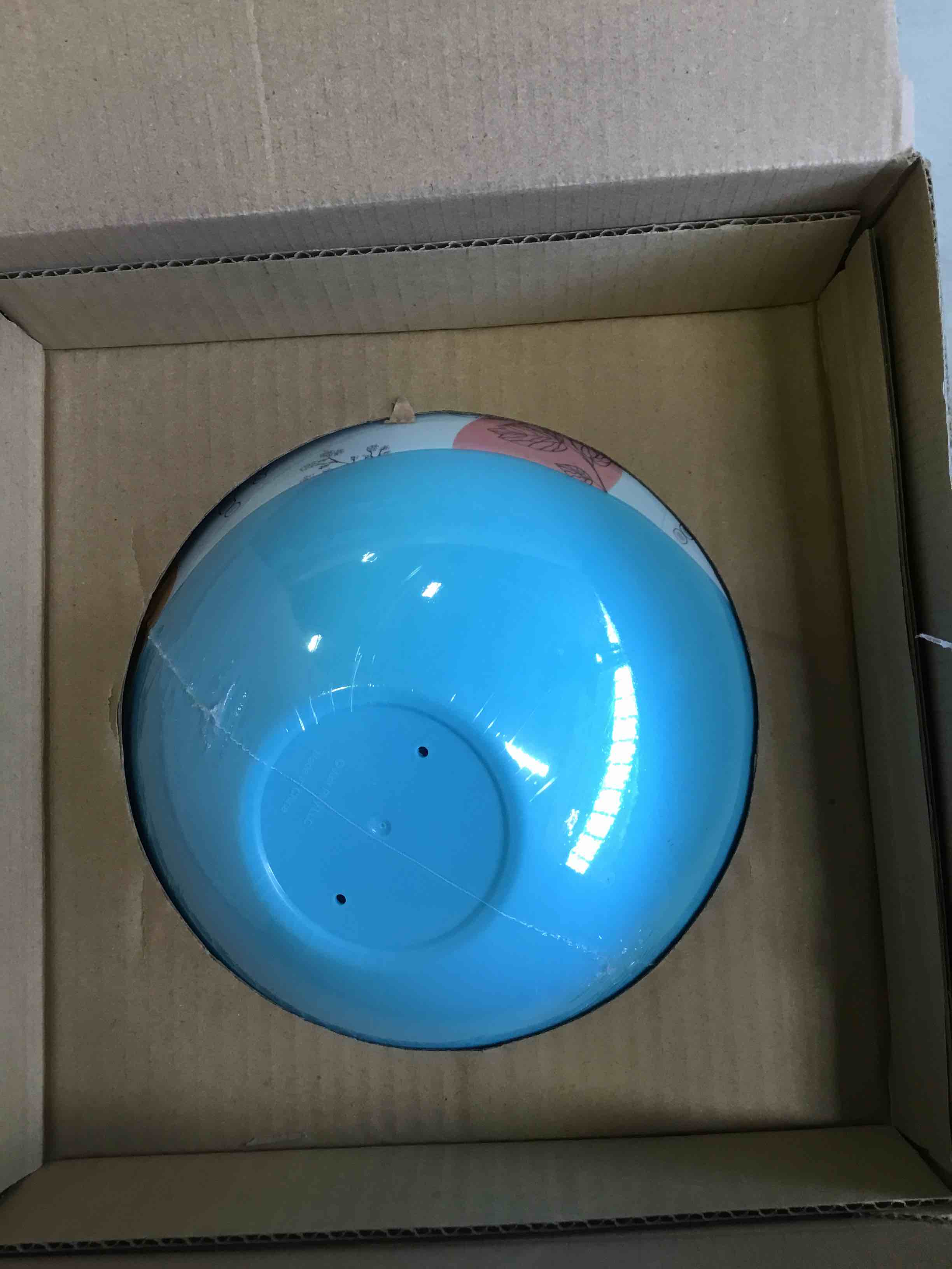 https://s3.amazonaws.com/lotting-images-prod/bidfta/BLU5333070_1691768117082.jpeg