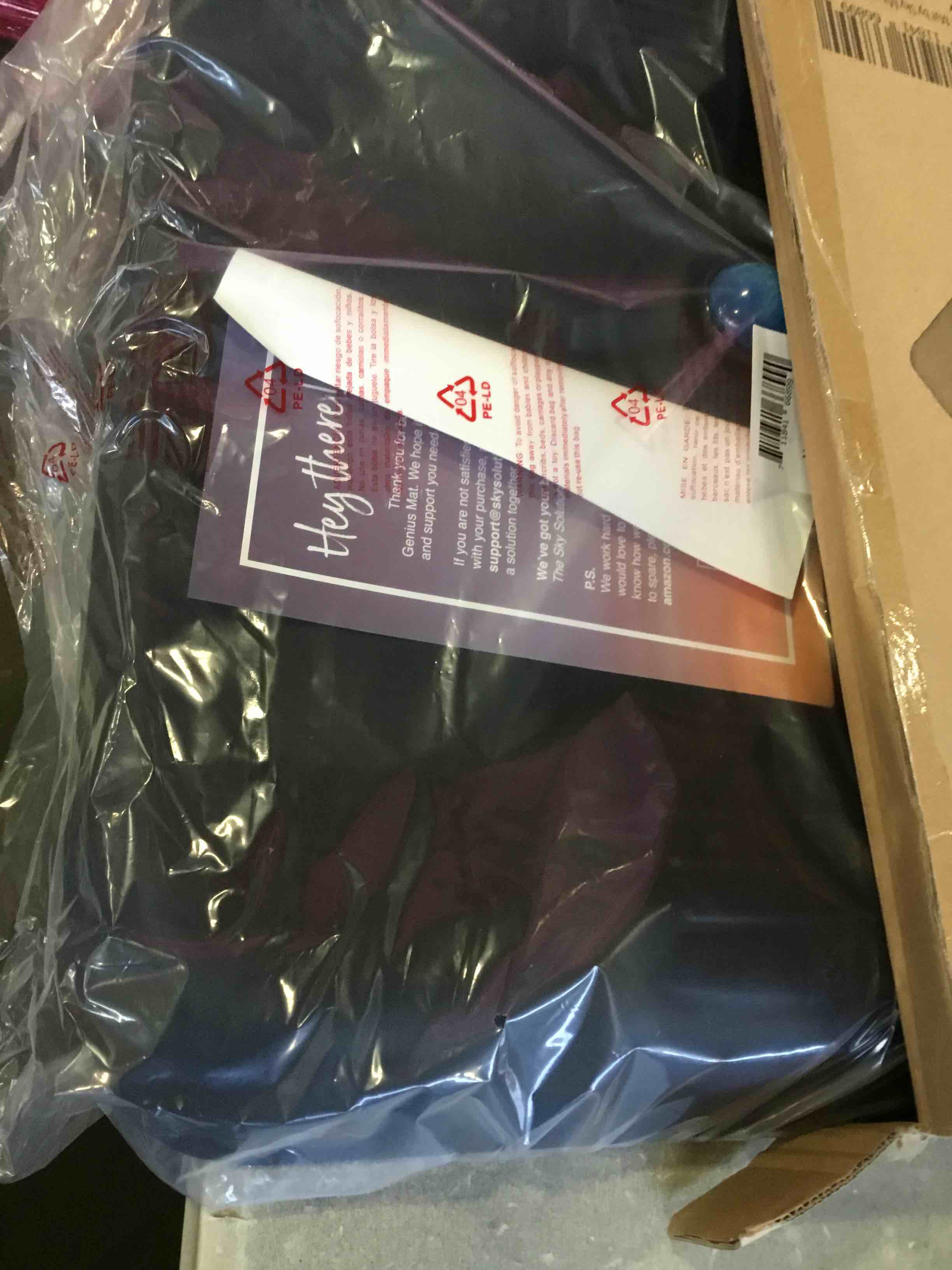 https://s3.amazonaws.com/lotting-images-prod/bidfta/BLU5335493_1692360190194.jpeg