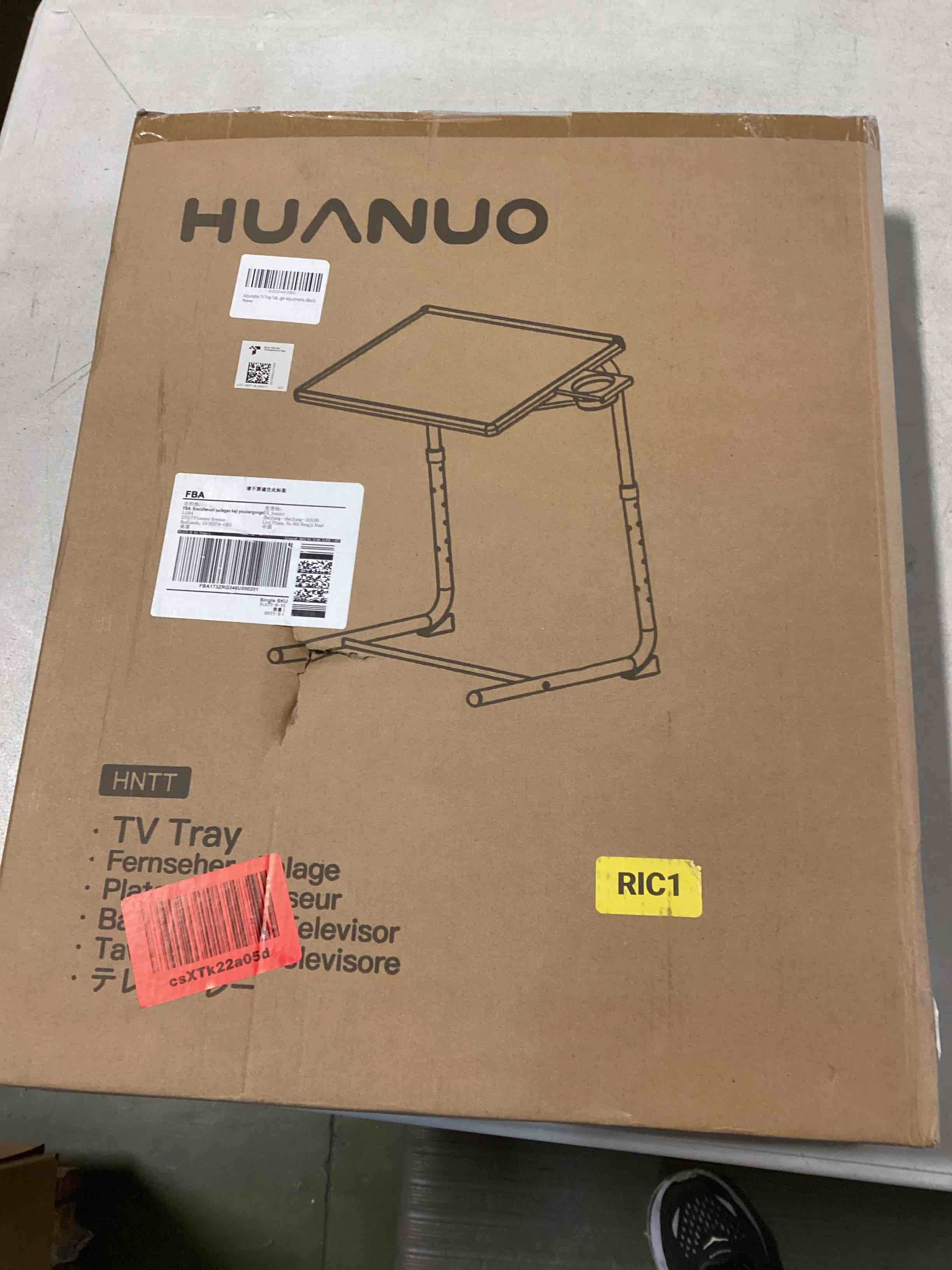 https://s3.amazonaws.com/lotting-images-prod/bidfta/BLU5337363_1703343013265.jpeg