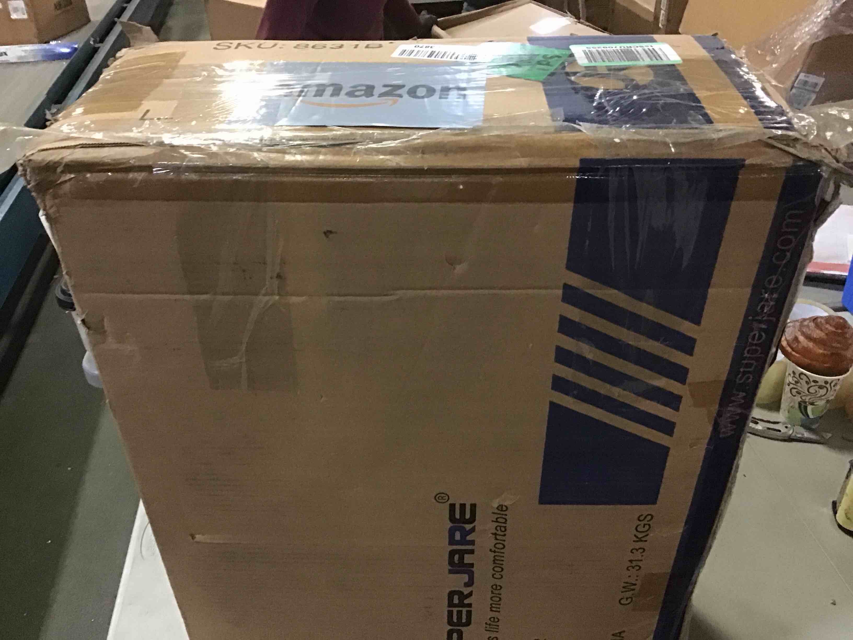 https://s3.amazonaws.com/lotting-images-prod/bidfta/BLU5339099_1703166994819.jpeg