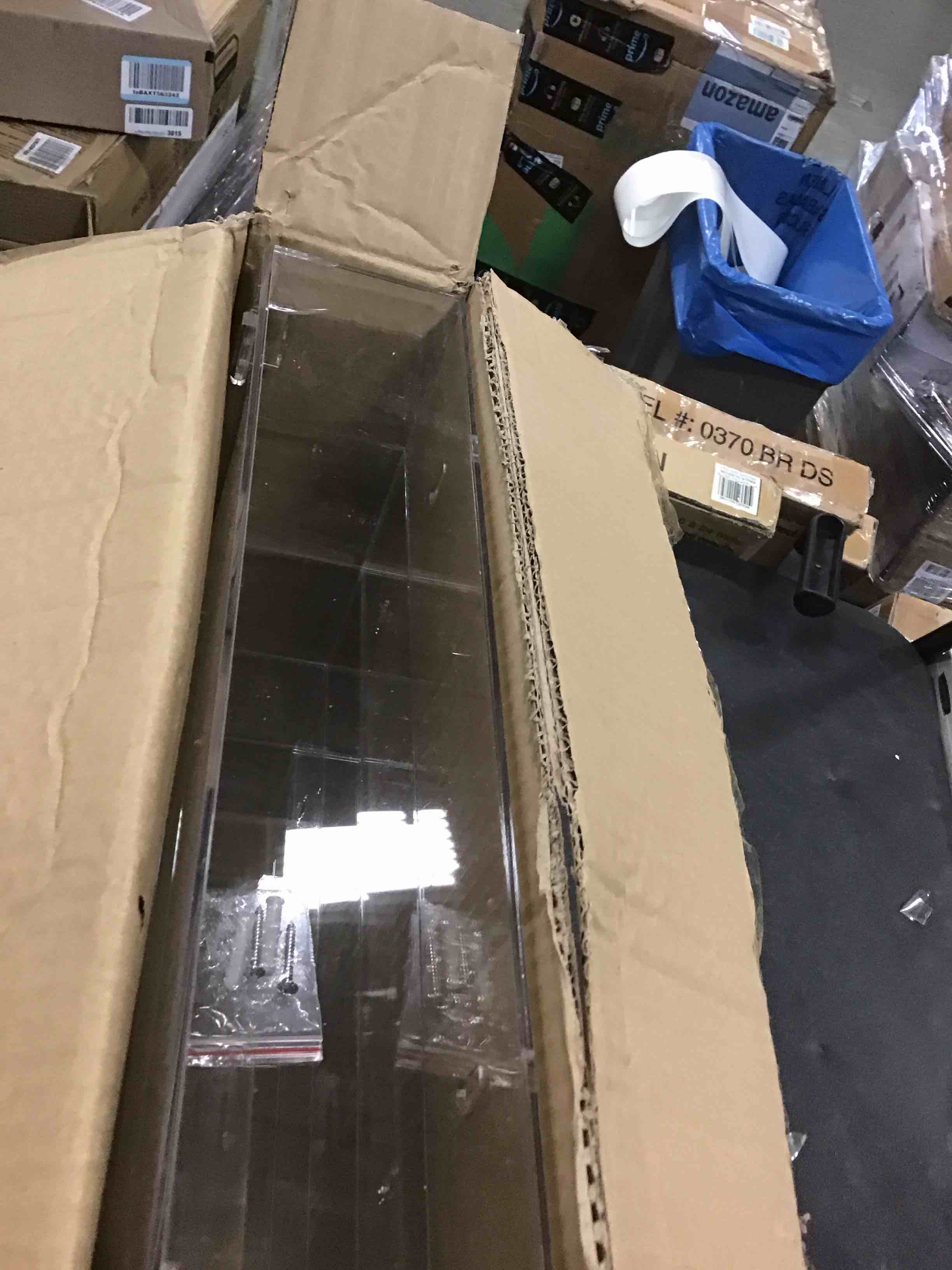 https://s3.amazonaws.com/lotting-images-prod/bidfta/BLU5339344_1703253217929.jpeg