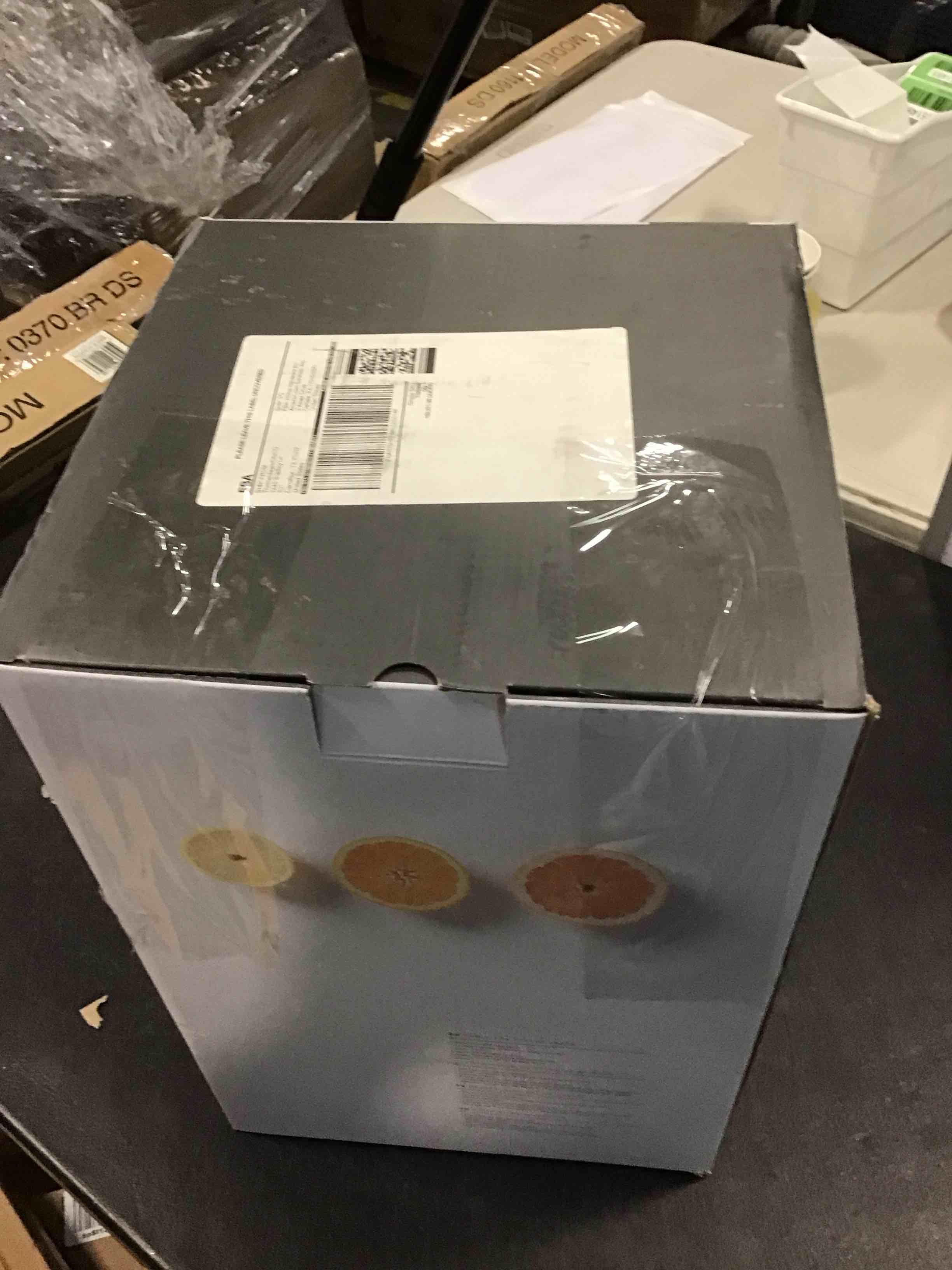 https://s3.amazonaws.com/lotting-images-prod/bidfta/BLU5339347_1703253436328.jpeg