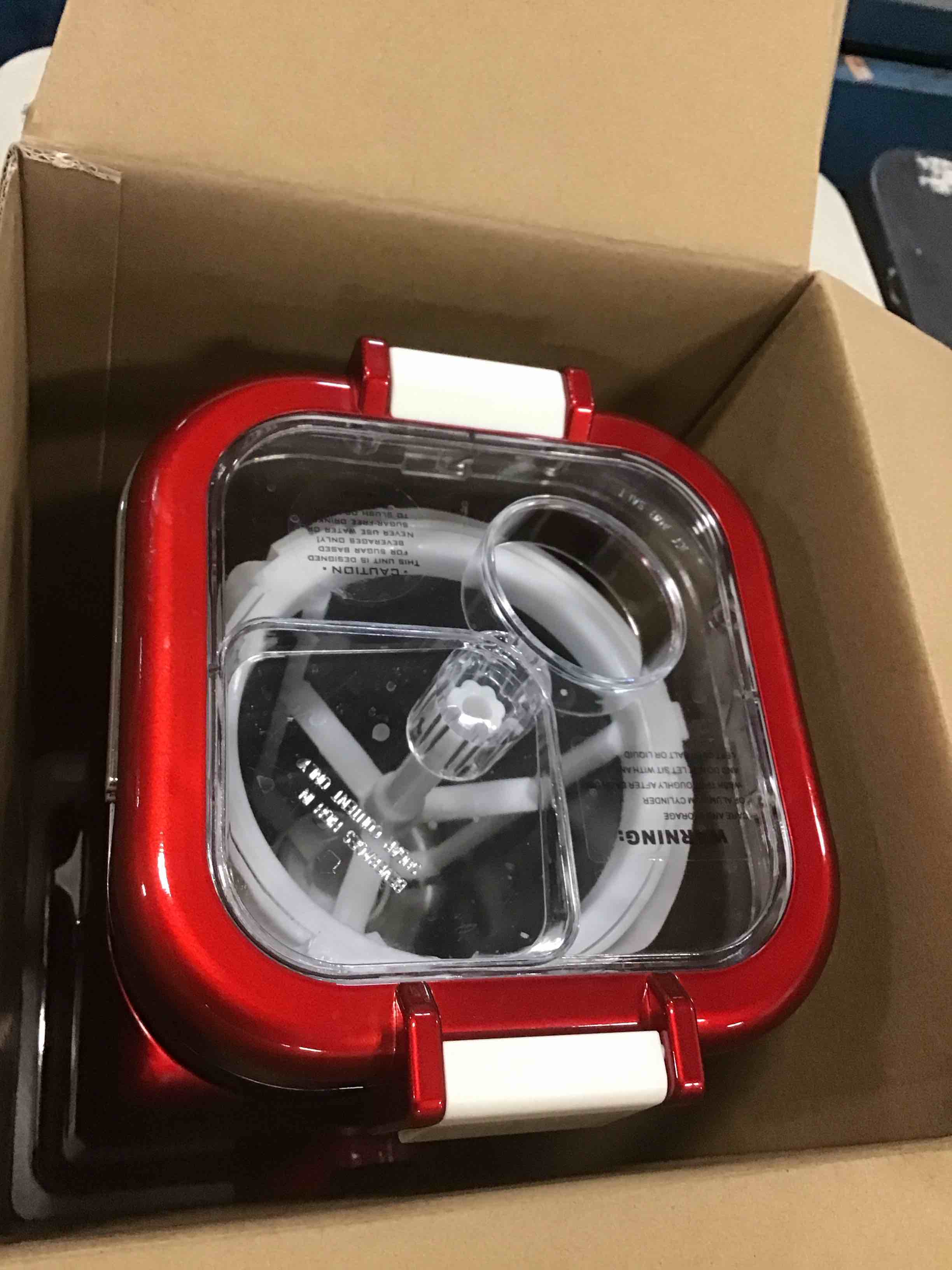 https://s3.amazonaws.com/lotting-images-prod/bidfta/BLU5339657_1703608980456.jpeg