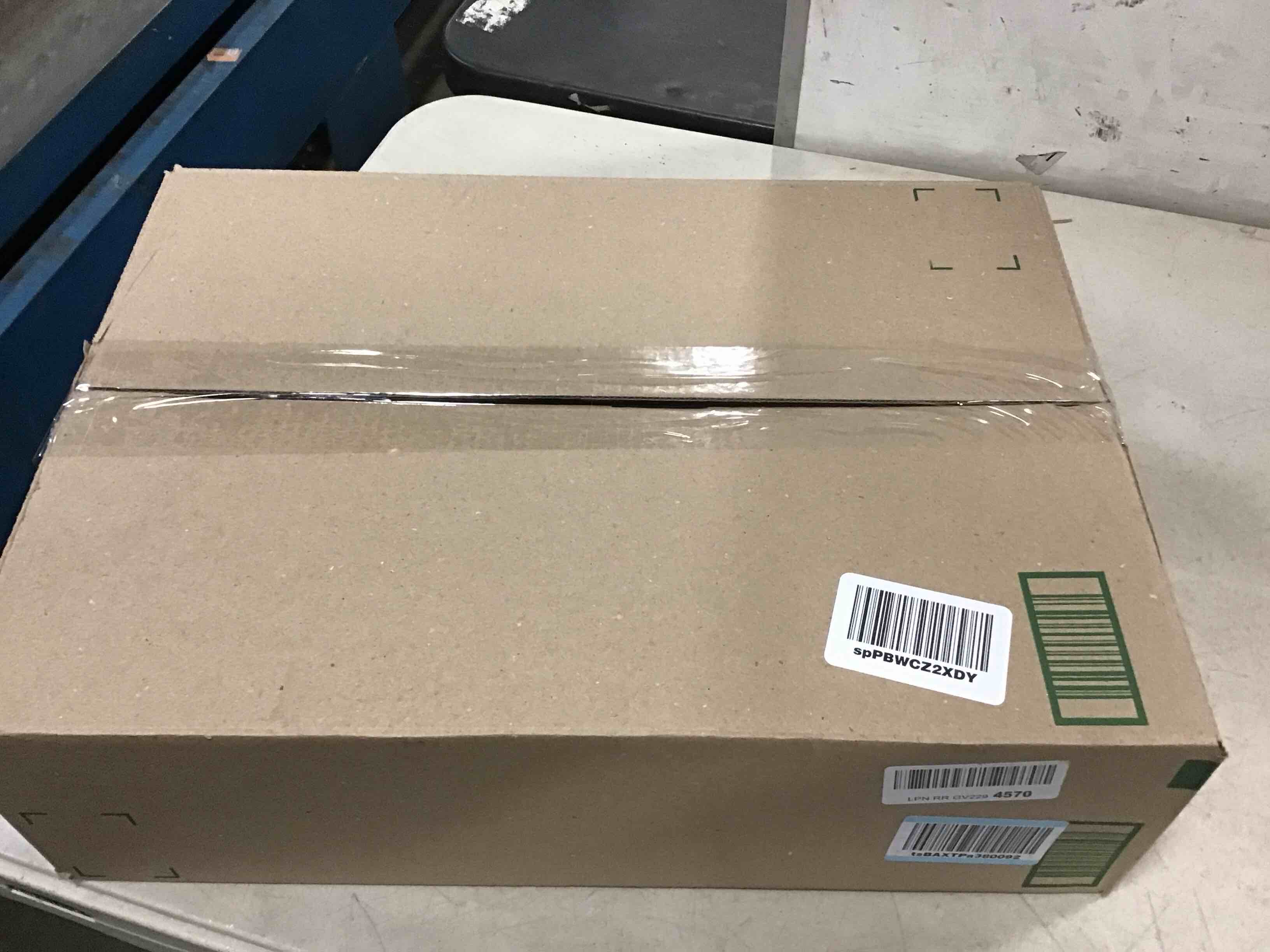 https://s3.amazonaws.com/lotting-images-prod/bidfta/BLU5339673_1703610590463.jpeg