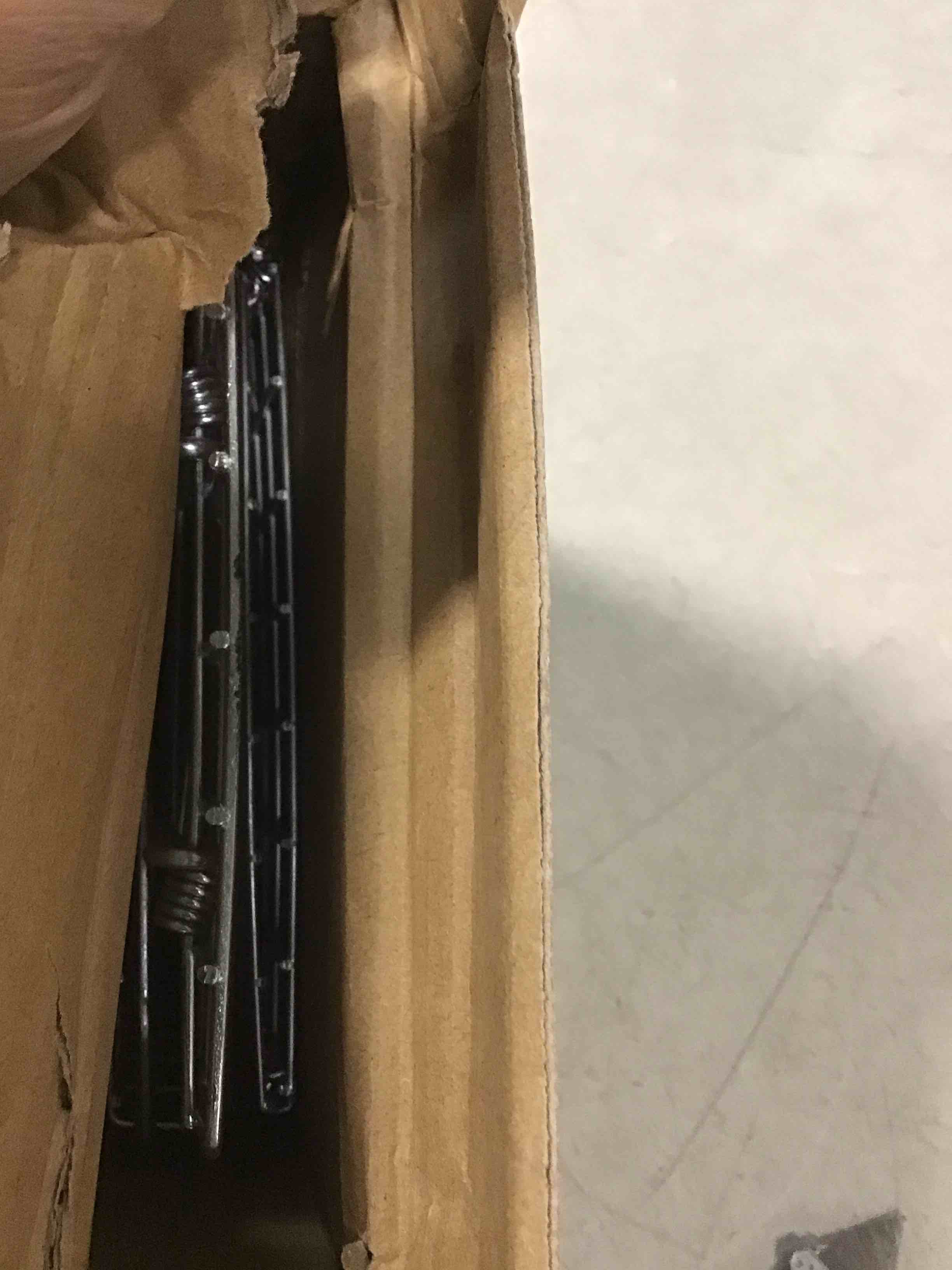 https://s3.amazonaws.com/lotting-images-prod/bidfta/BLU5339722_1703623067712.jpeg