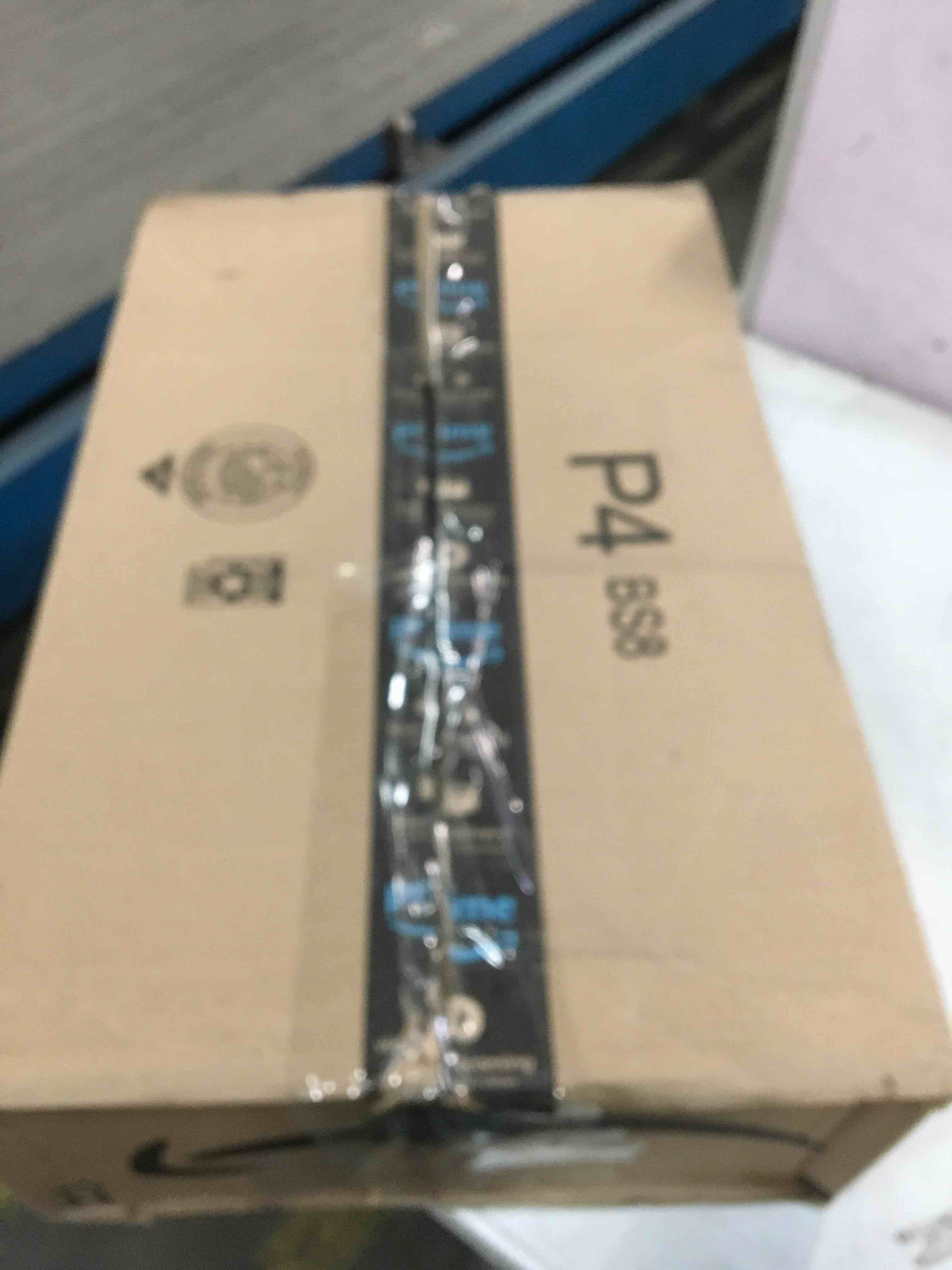 https://s3.amazonaws.com/lotting-images-prod/bidfta/BLU5339843_1703691883621.jpeg