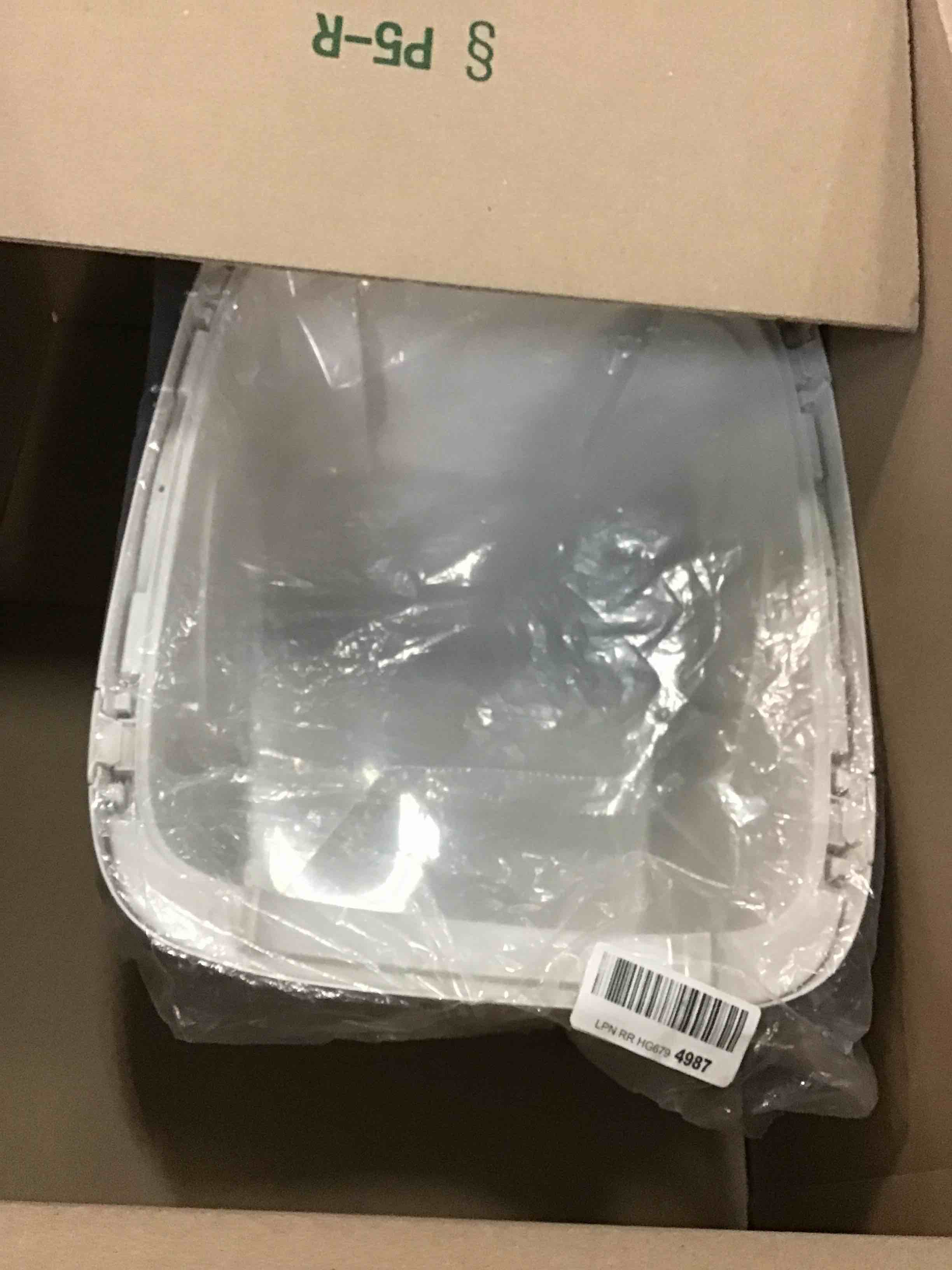 https://s3.amazonaws.com/lotting-images-prod/bidfta/BLU5339918_1703704195892.jpeg
