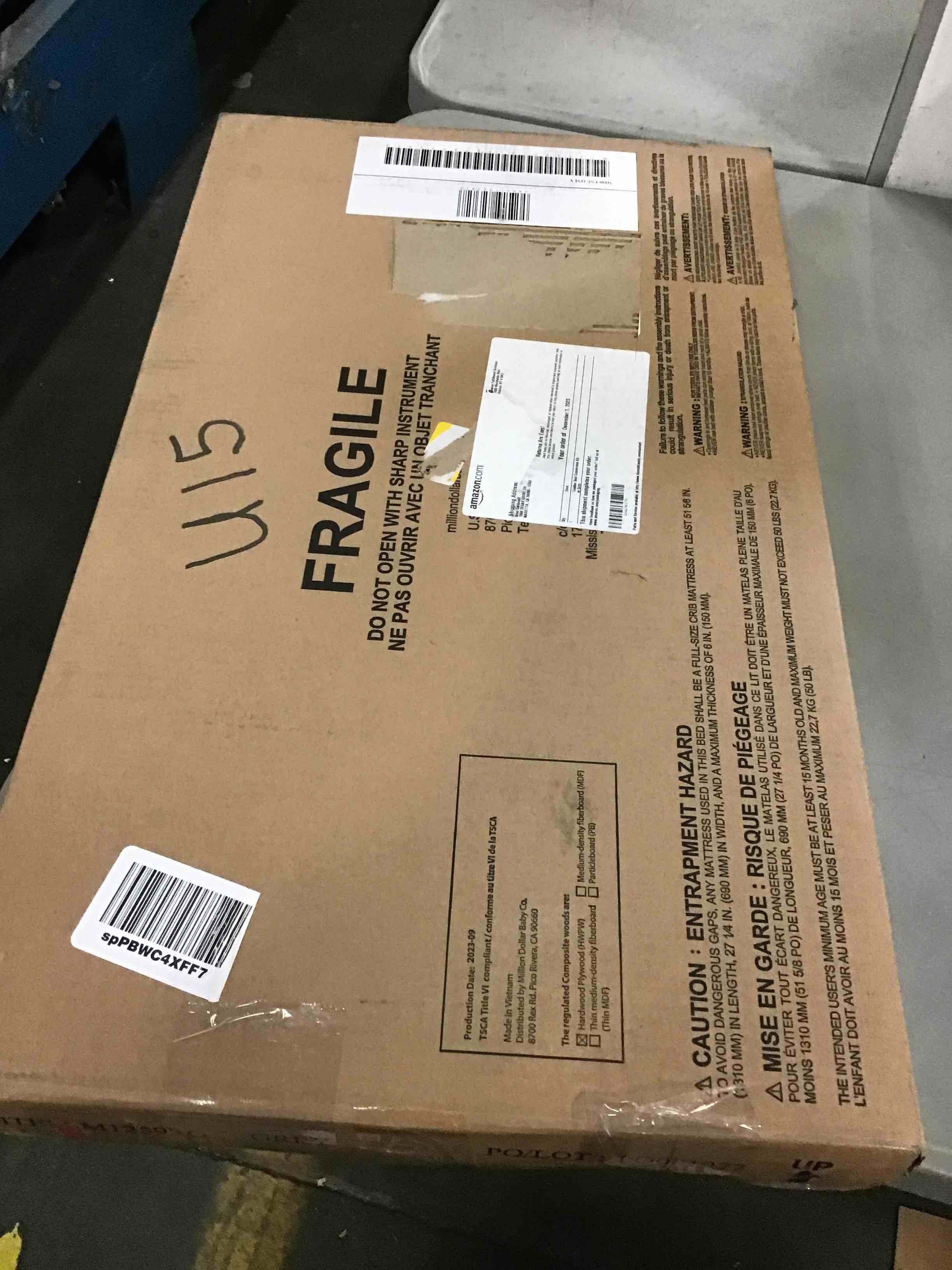 https://s3.amazonaws.com/lotting-images-prod/bidfta/BLU5340057_1703778333007.jpeg