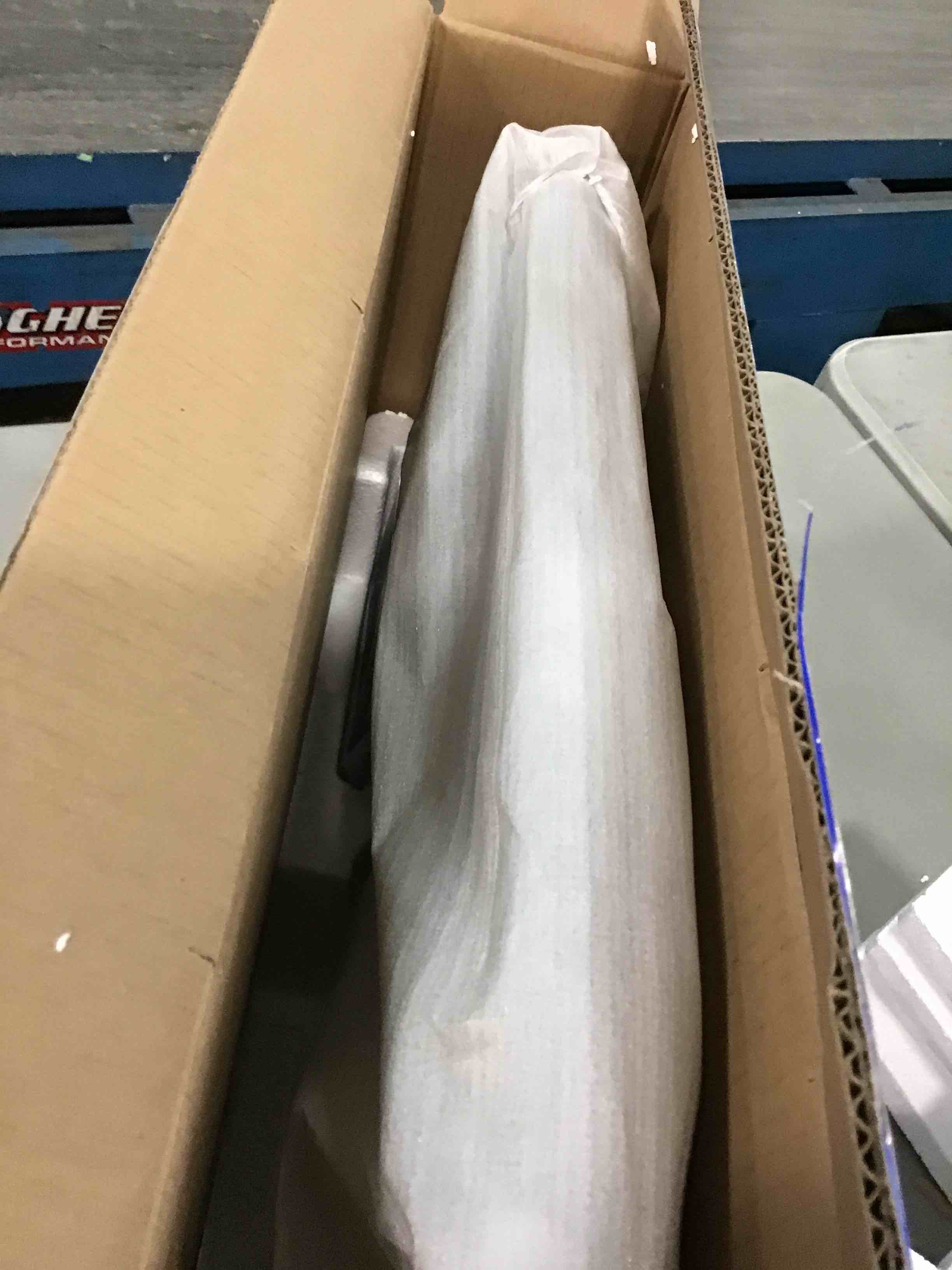 https://s3.amazonaws.com/lotting-images-prod/bidfta/BLU5340080_1703780595225.jpeg