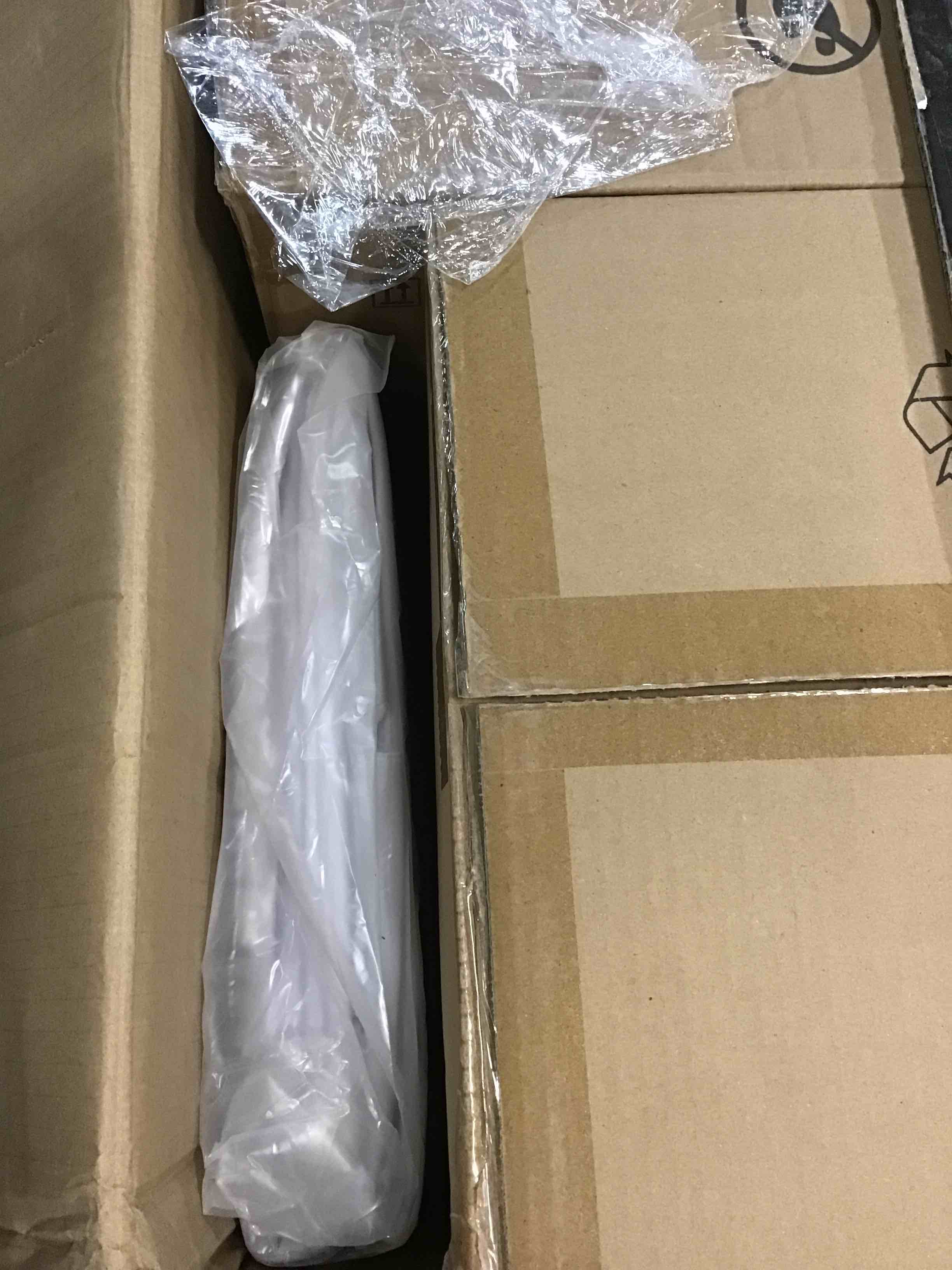 https://s3.amazonaws.com/lotting-images-prod/bidfta/BLU5340133_1703788418321.jpeg