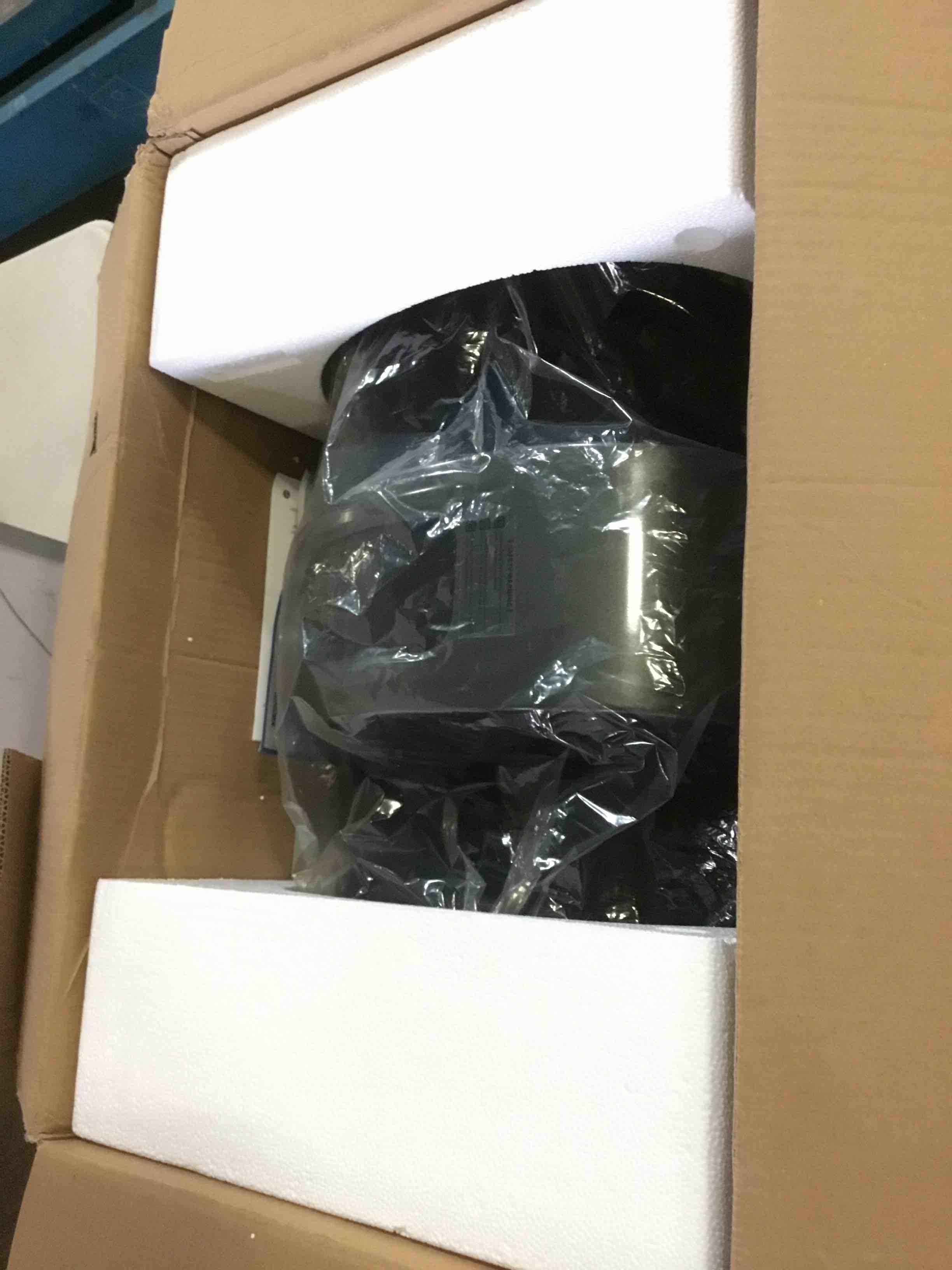 https://s3.amazonaws.com/lotting-images-prod/bidfta/BLU5341002_1702918713232.jpeg