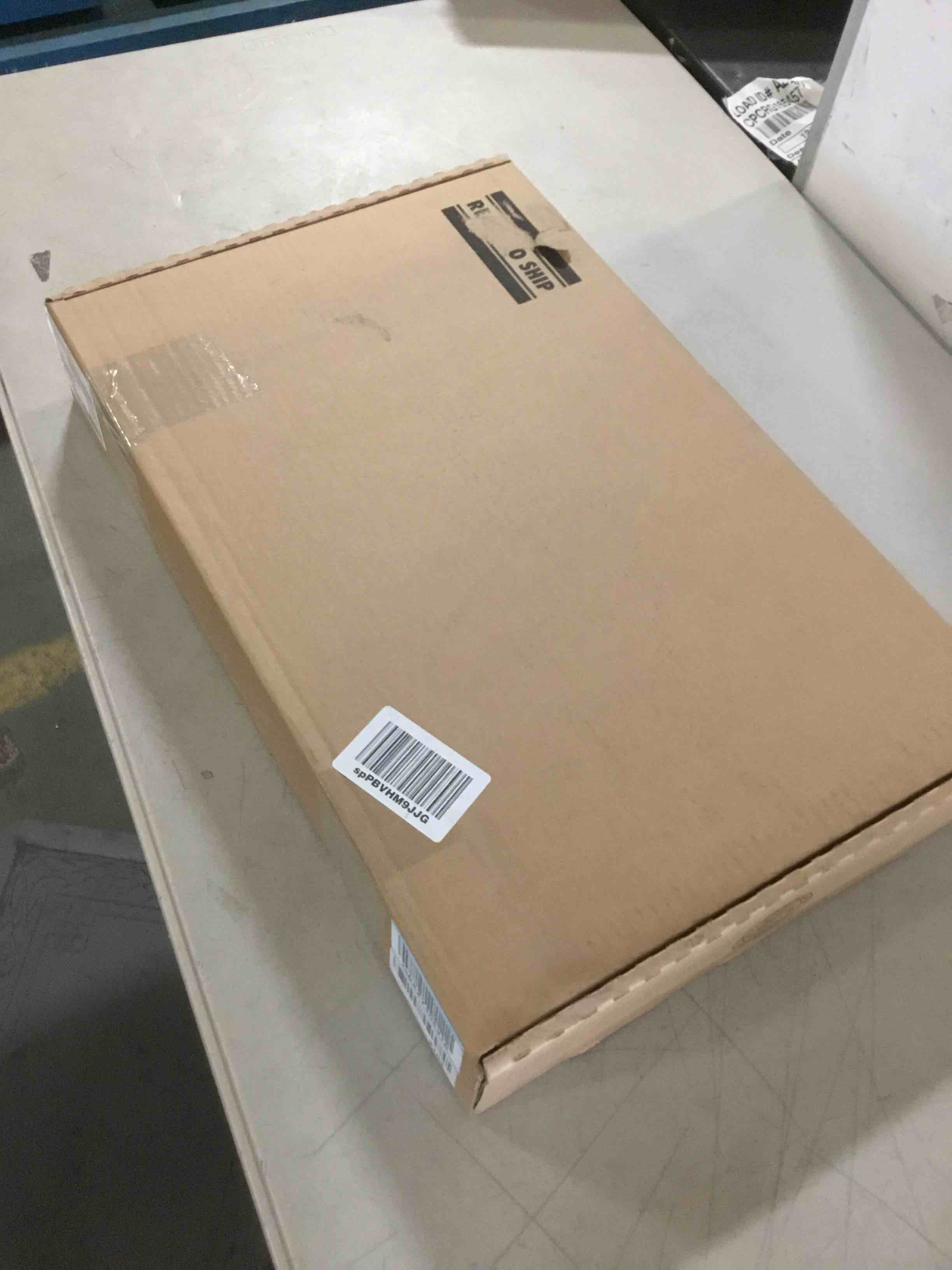 https://s3.amazonaws.com/lotting-images-prod/bidfta/BLU5341185_1702999398279.jpeg