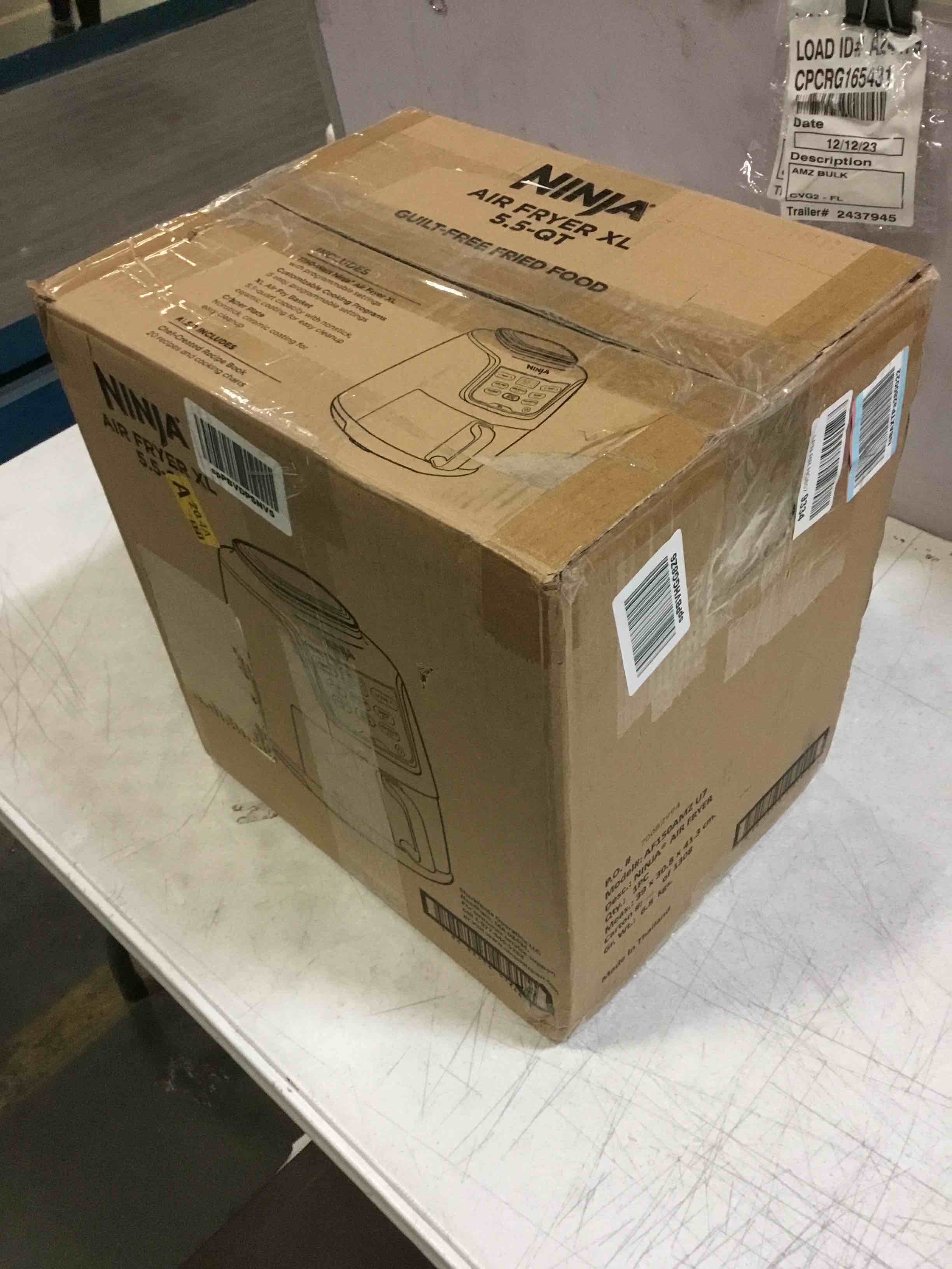 Ninja AF150AMZ Air Fryer XL, 5.5 Qt. Capacity that can Air Fry, Air Roast, Bake, Reheat