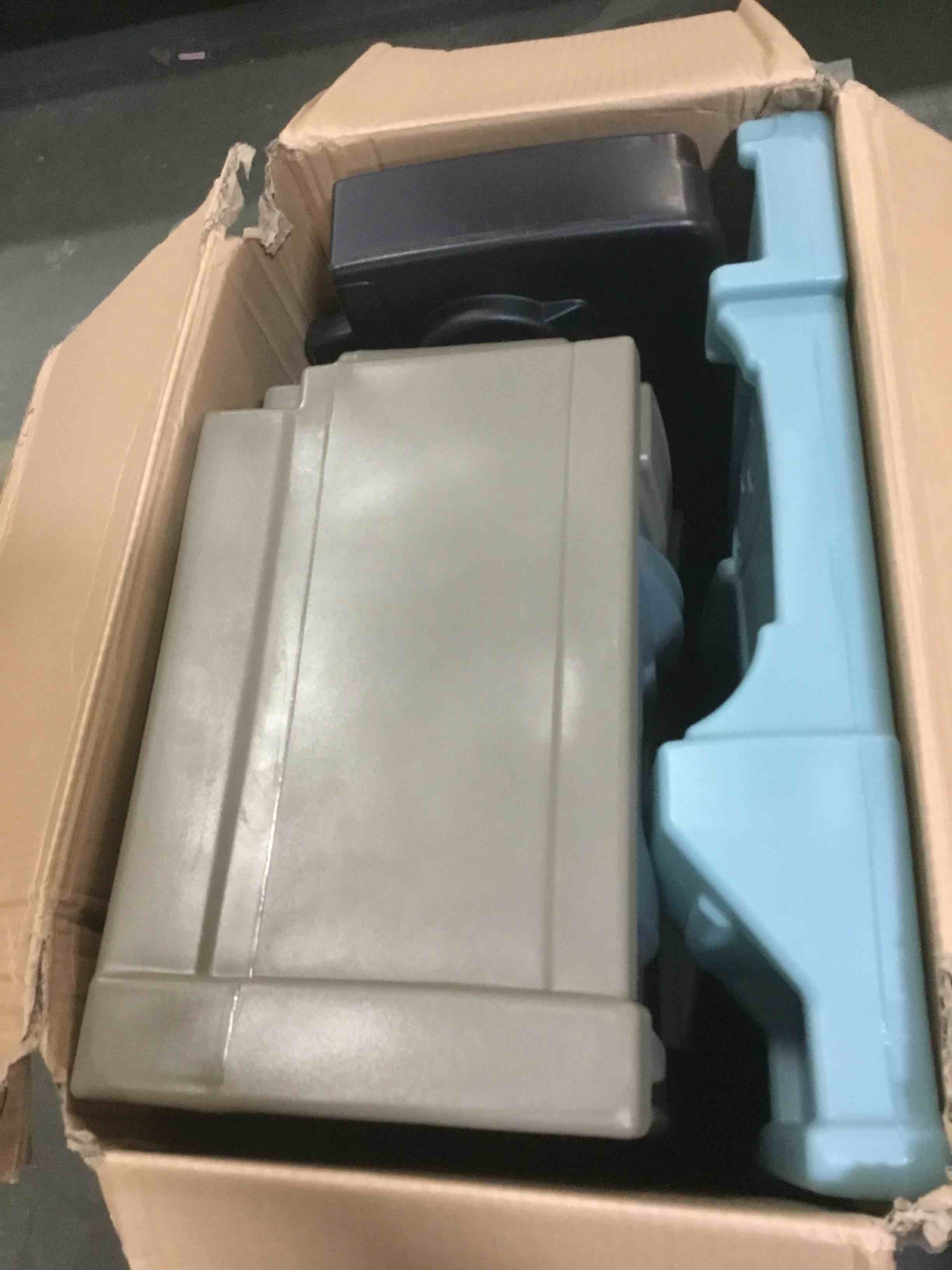 https://s3.amazonaws.com/lotting-images-prod/bidfta/BLU5341398_1703170186013.jpeg