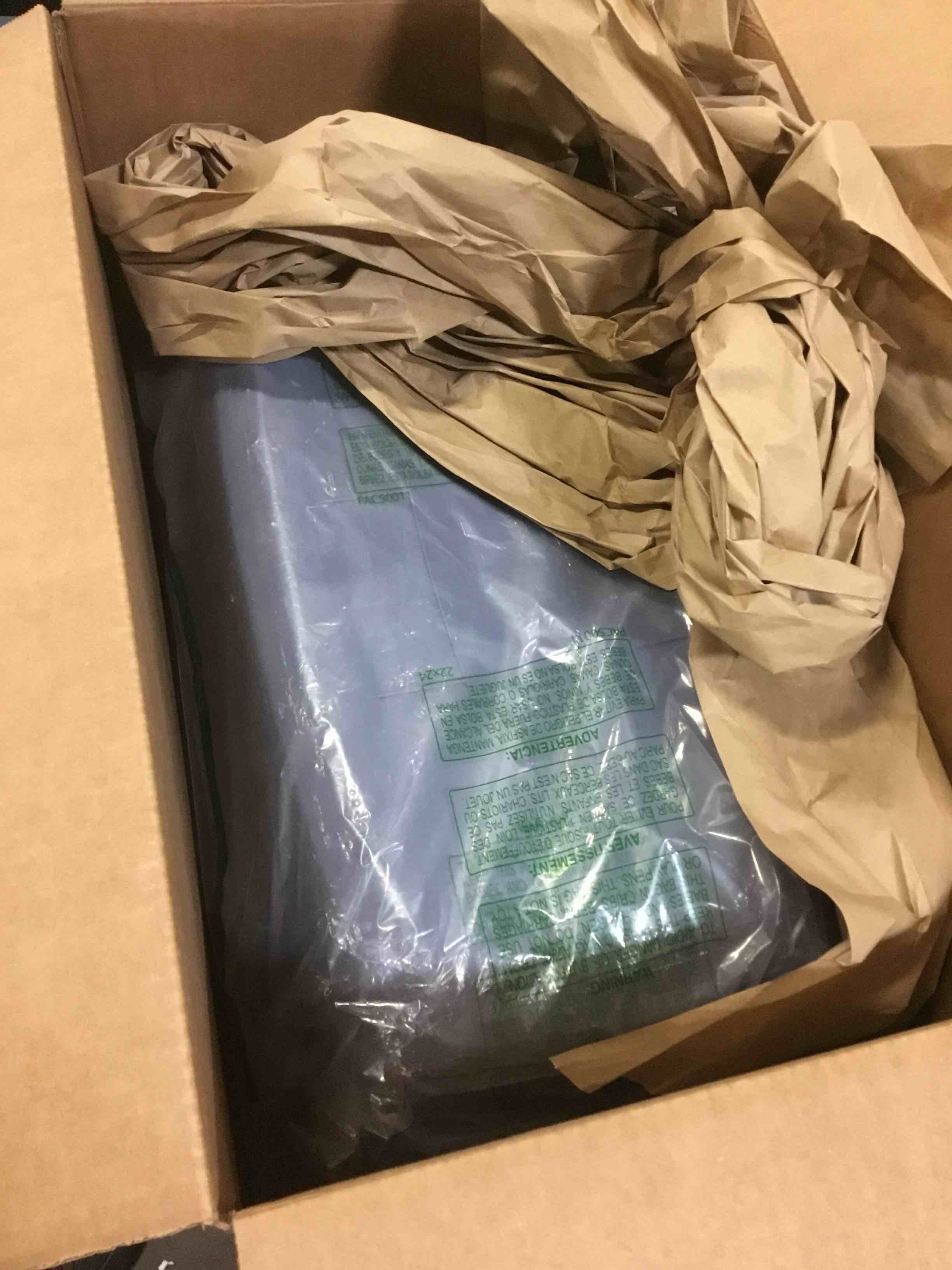 https://s3.amazonaws.com/lotting-images-prod/bidfta/BLU5341446_1703177125800.jpeg