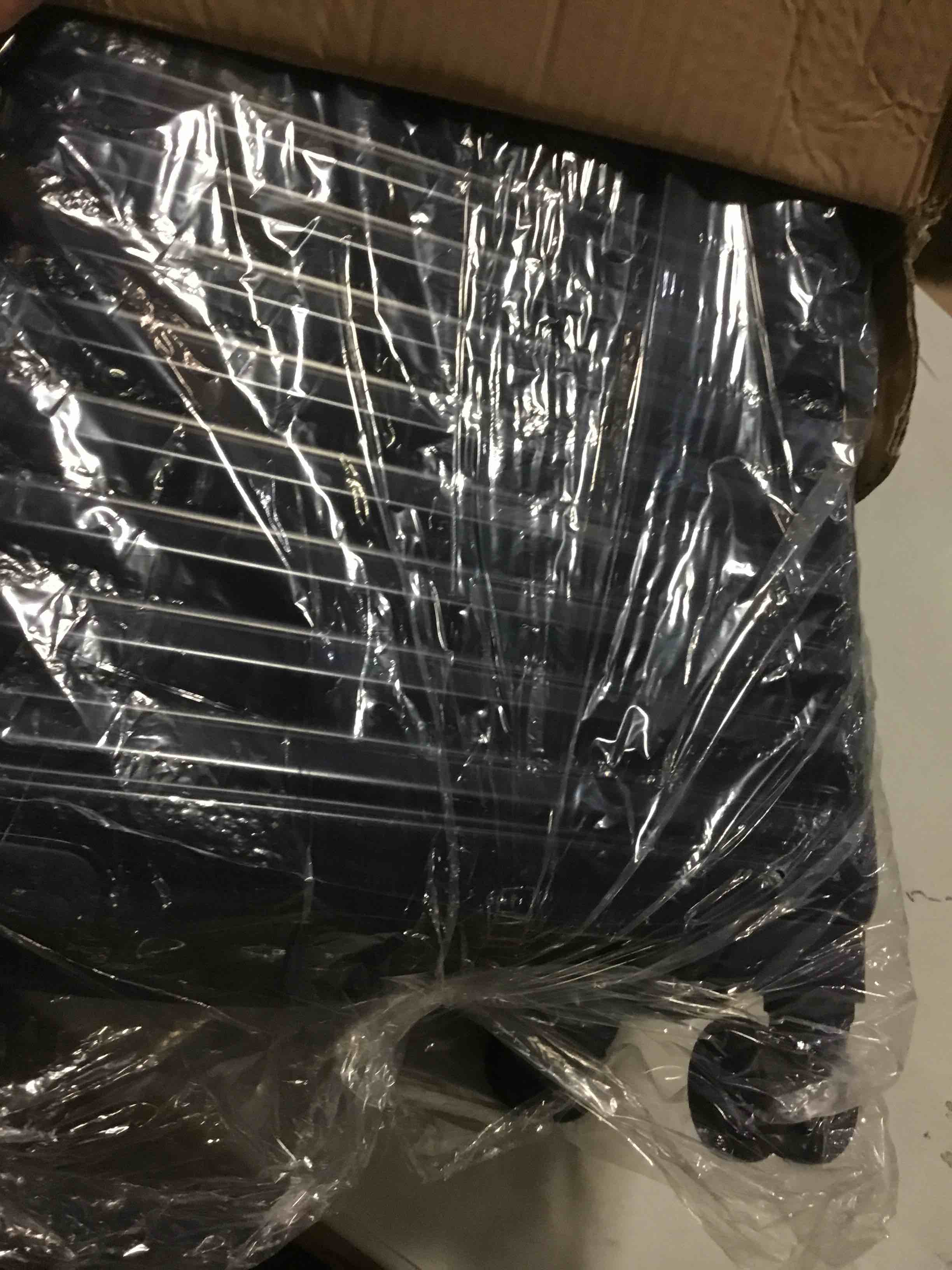 https://s3.amazonaws.com/lotting-images-prod/bidfta/BLU5342175_1702383184055.jpeg