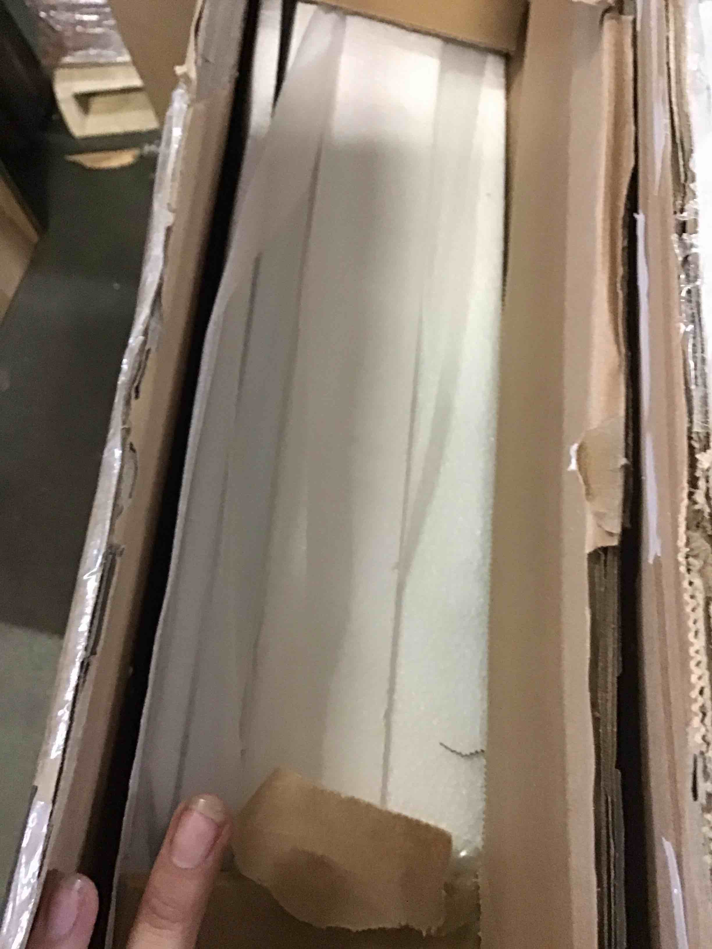 https://s3.amazonaws.com/lotting-images-prod/bidfta/BLU5343582_1702412927112.jpeg