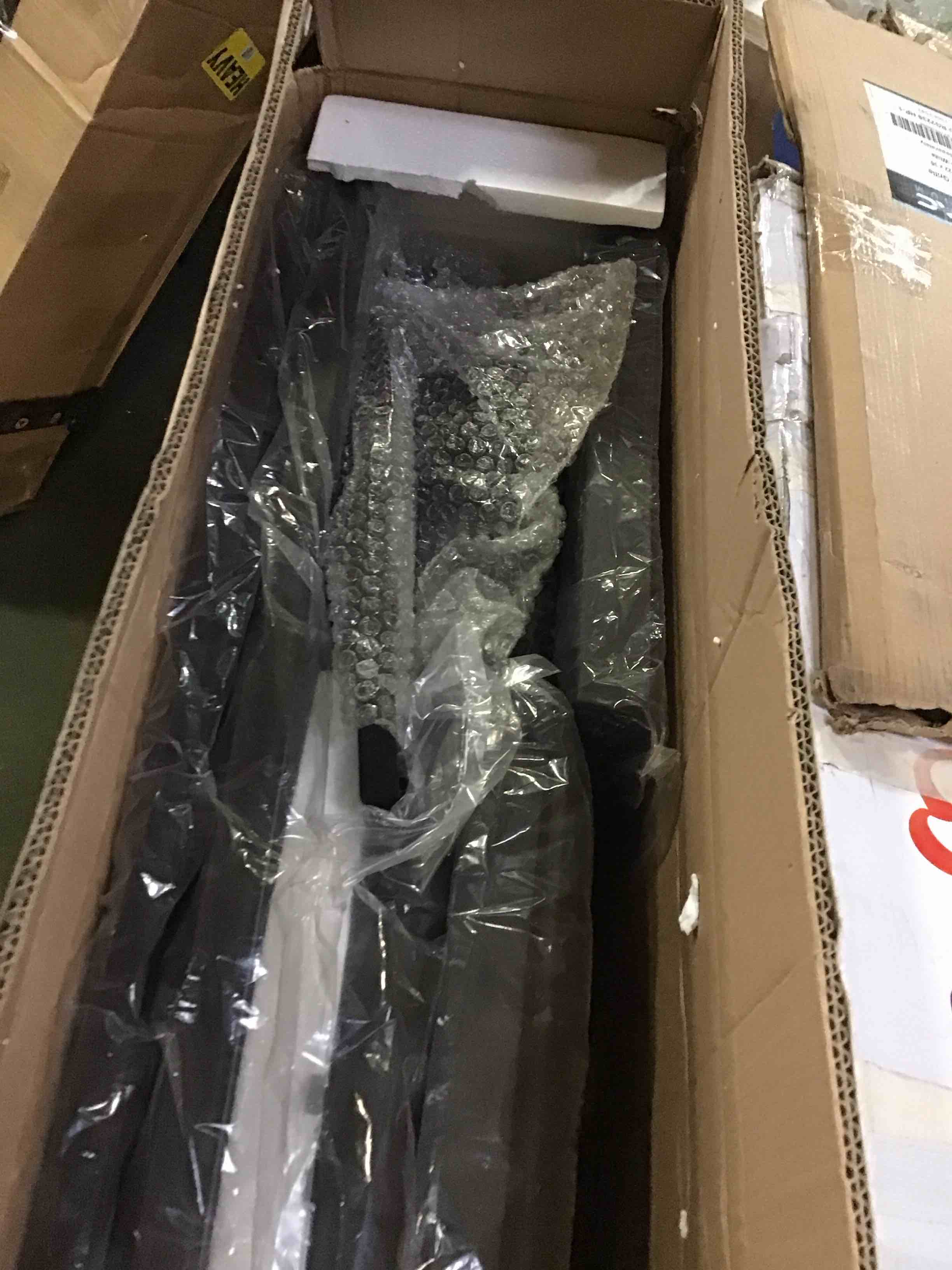 https://s3.amazonaws.com/lotting-images-prod/bidfta/BLU5344321_1702733707027.jpeg