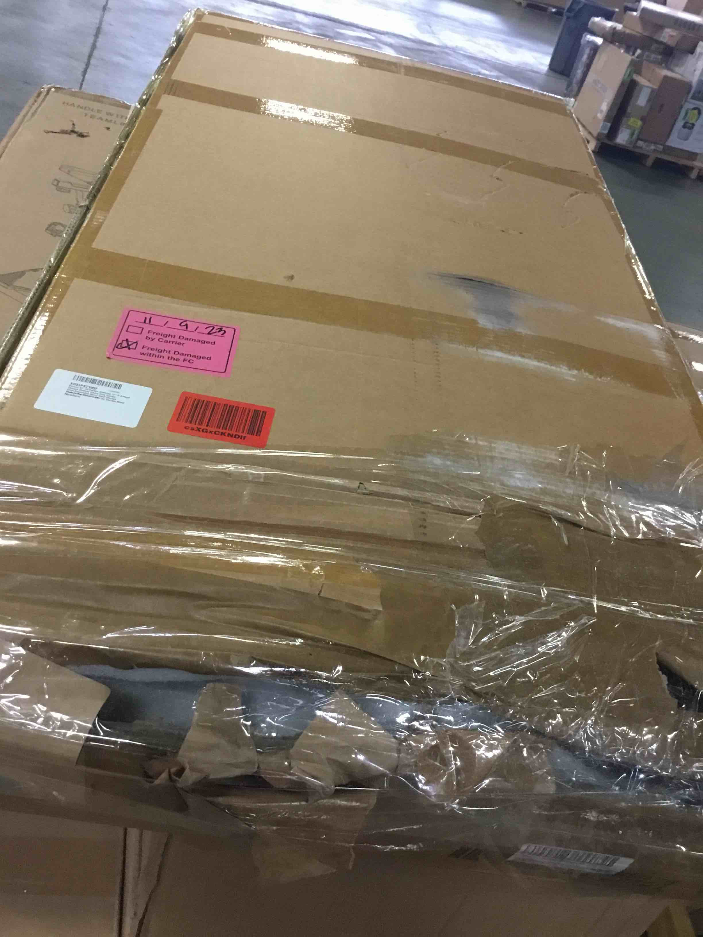 https://s3.amazonaws.com/lotting-images-prod/bidfta/BLU5345019_1702062830959.jpeg
