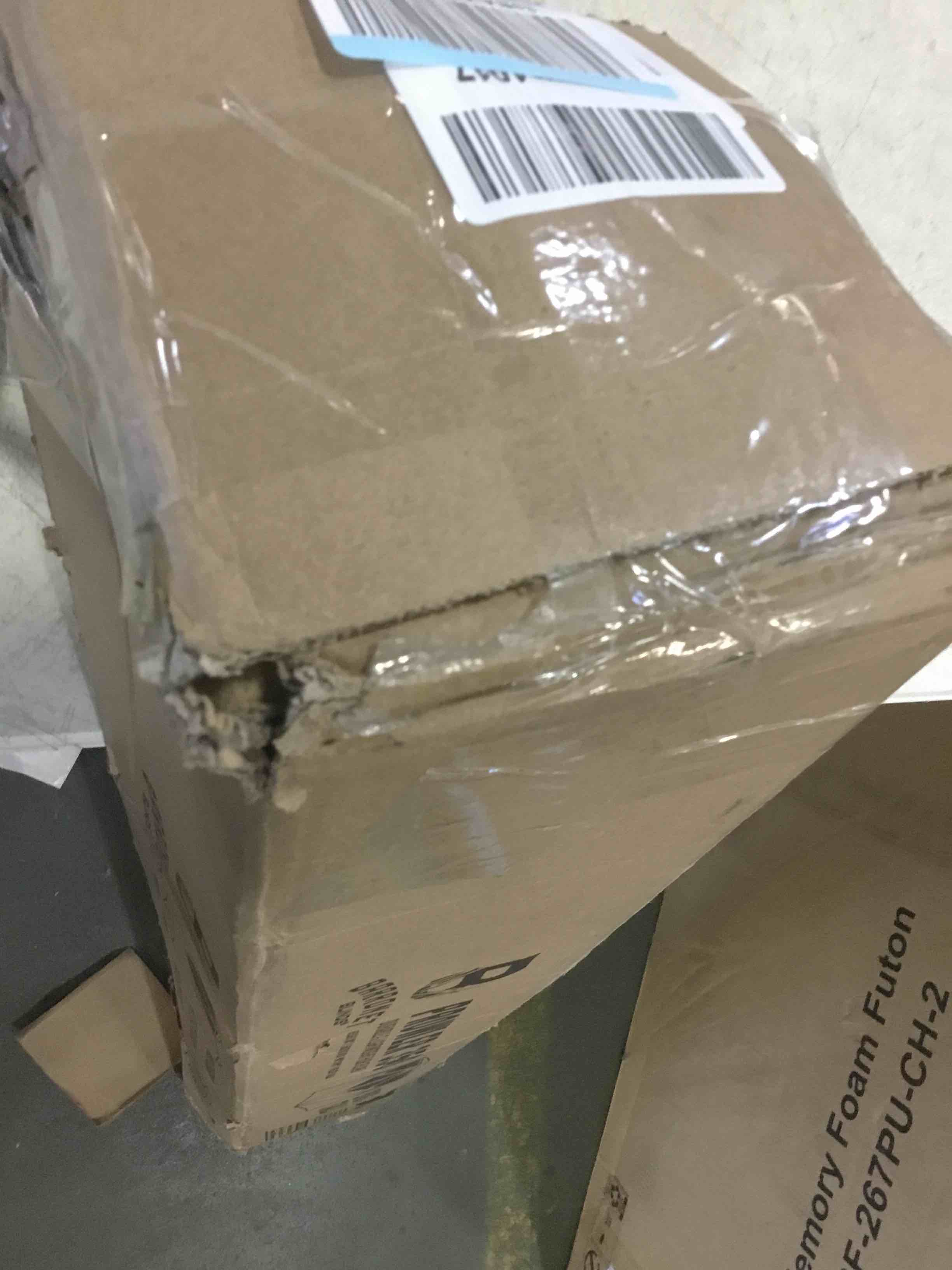 https://s3.amazonaws.com/lotting-images-prod/bidfta/BLU5345231_1702326007176.jpeg
