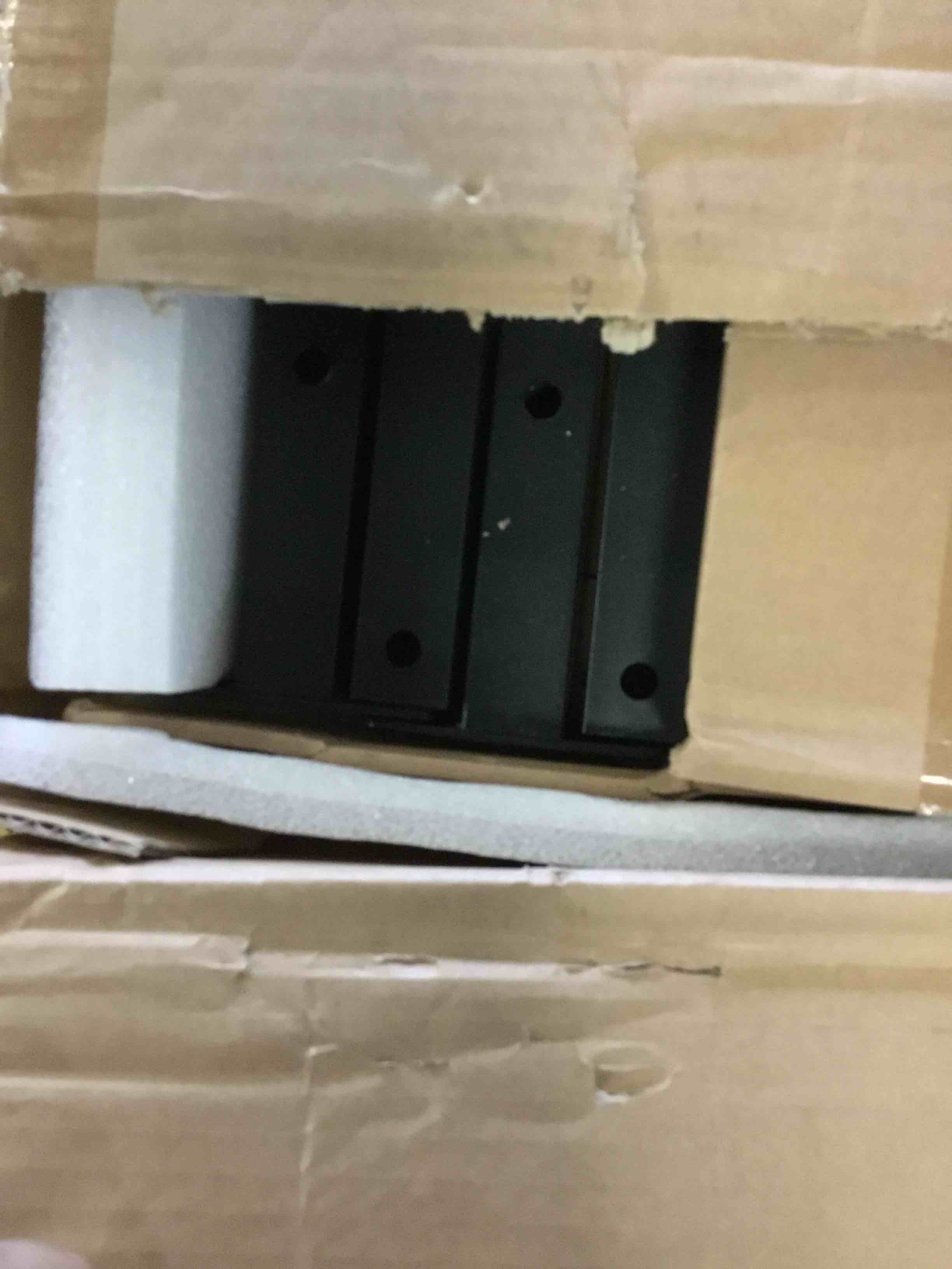 https://s3.amazonaws.com/lotting-images-prod/bidfta/BLU5345336_1702401060201.jpeg
