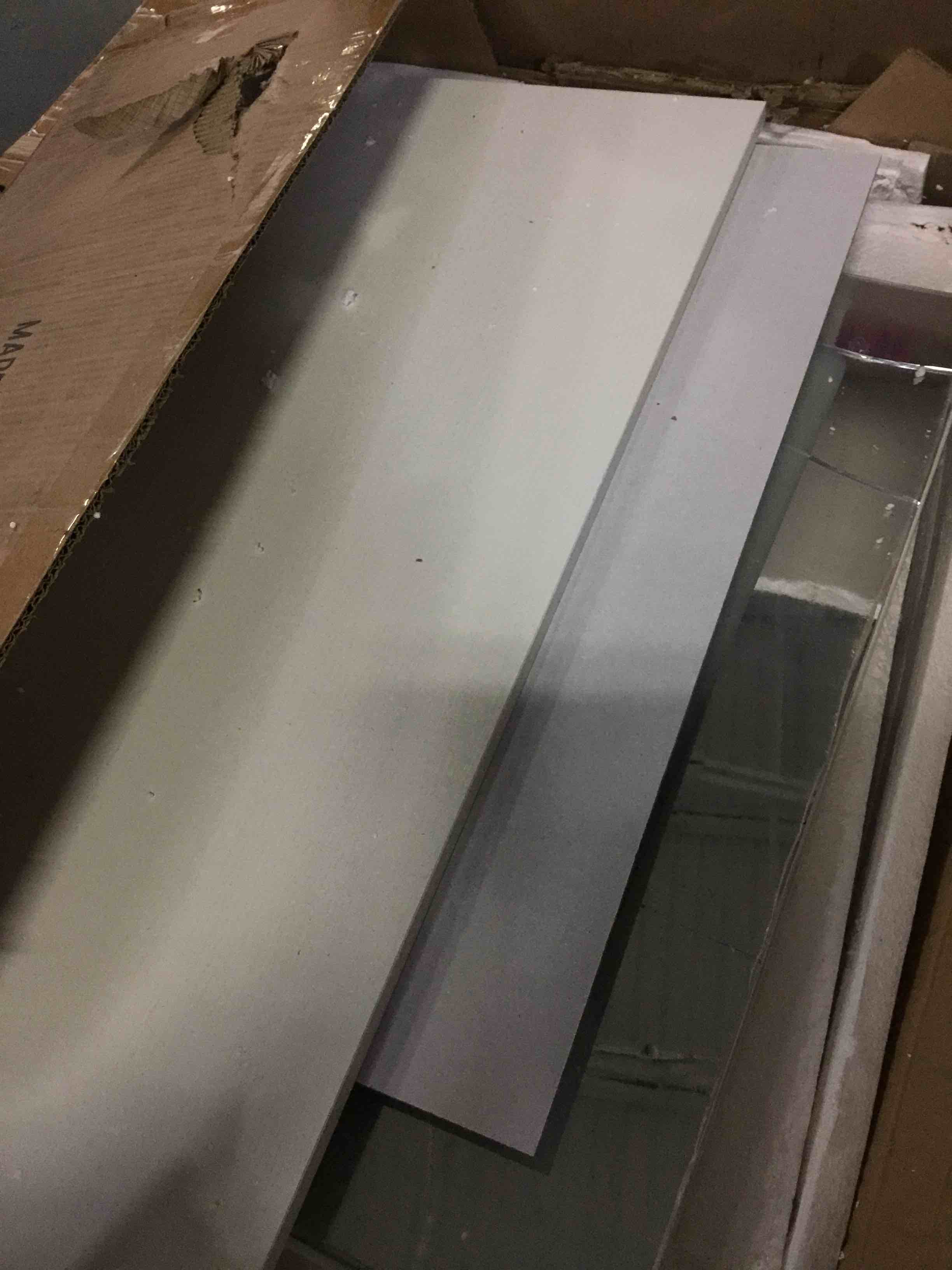 https://s3.amazonaws.com/lotting-images-prod/bidfta/BLU5345560_1702488782182.jpeg