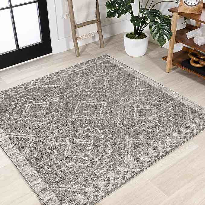 JONATHAN Y MOH200C-4SQ Amir Moroccan Beni Souk Area Rug, Bohemian, Scandinavian, Transitional, Rustic for Bedroom, Kitchen, Living Room, Easy-Cleaning, Gray/Cream, 4' Square