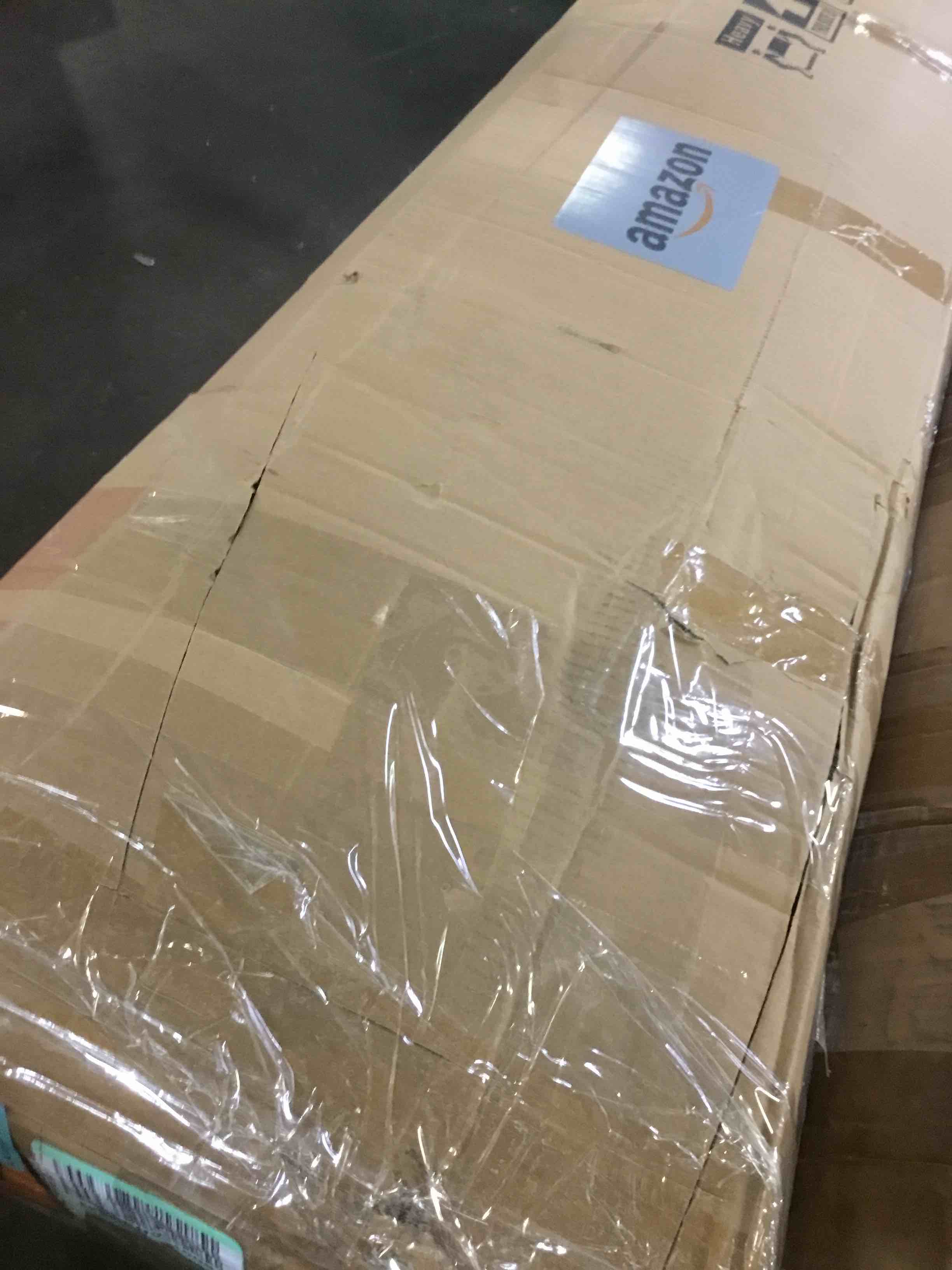 https://s3.amazonaws.com/lotting-images-prod/bidfta/BLU5346093_1702910093107.jpeg
