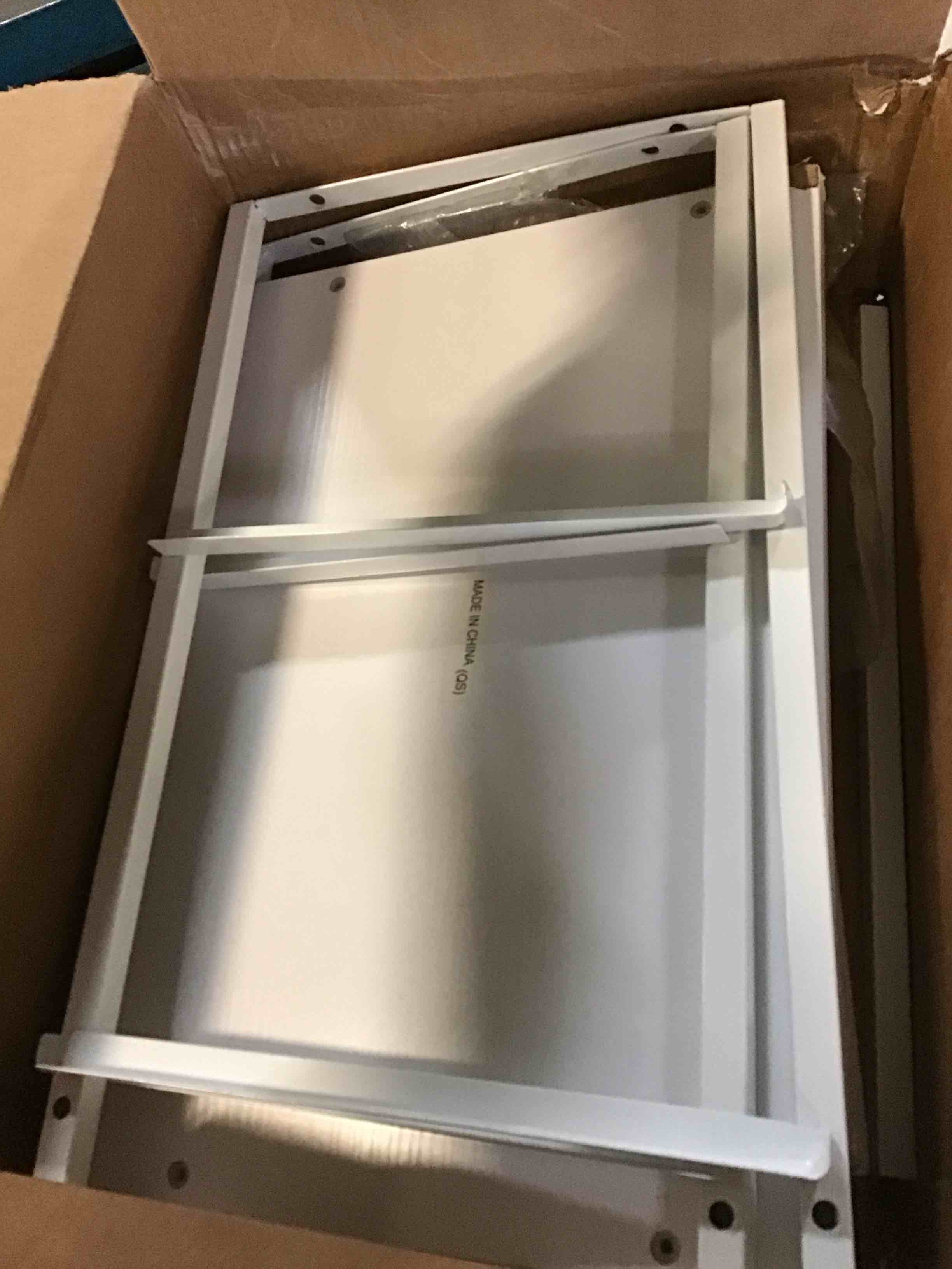 https://s3.amazonaws.com/lotting-images-prod/bidfta/BLU5346530_1701981040143.jpeg