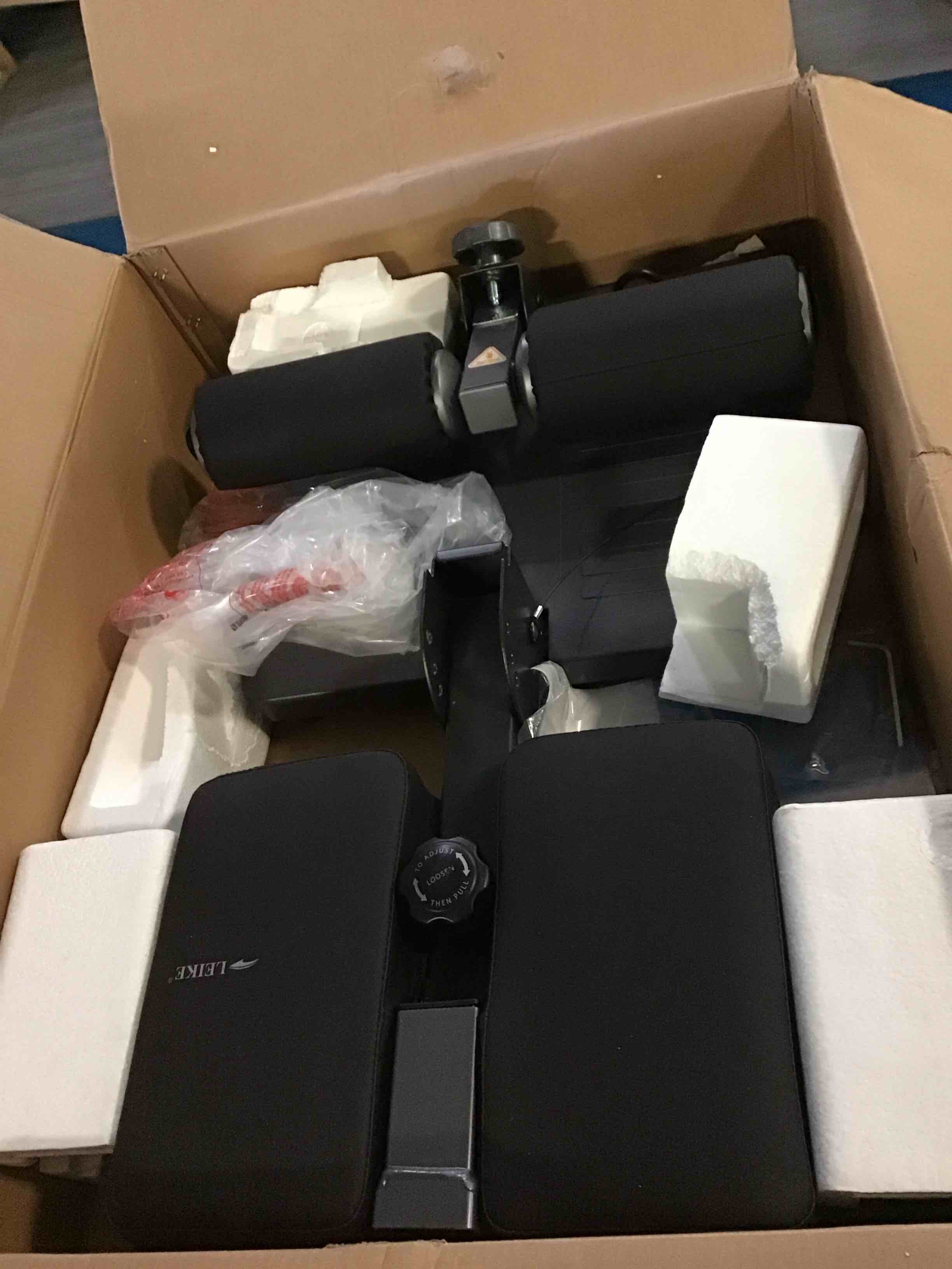 https://s3.amazonaws.com/lotting-images-prod/bidfta/BLU5347476_1702583236206.jpeg