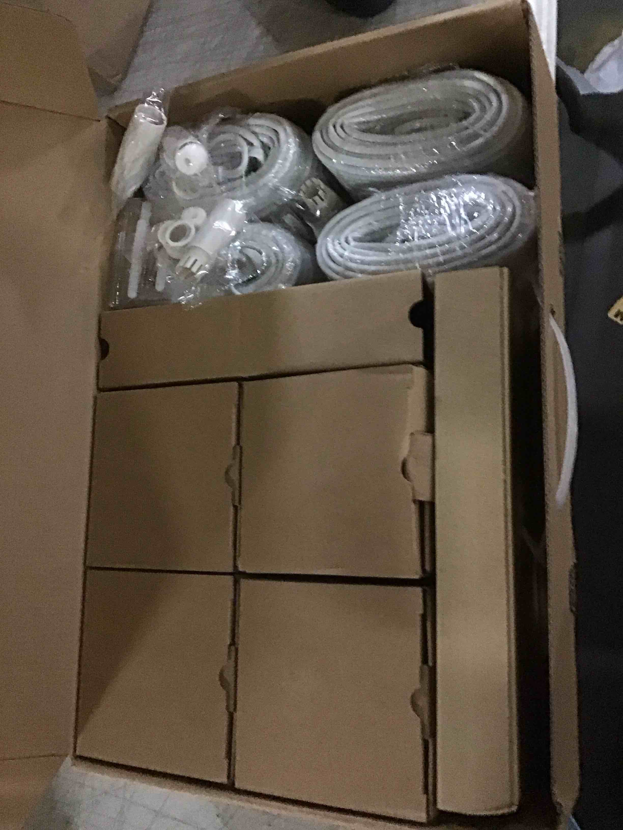 https://s3.amazonaws.com/lotting-images-prod/bidfta/BLU5347774_1702729539363.jpeg
