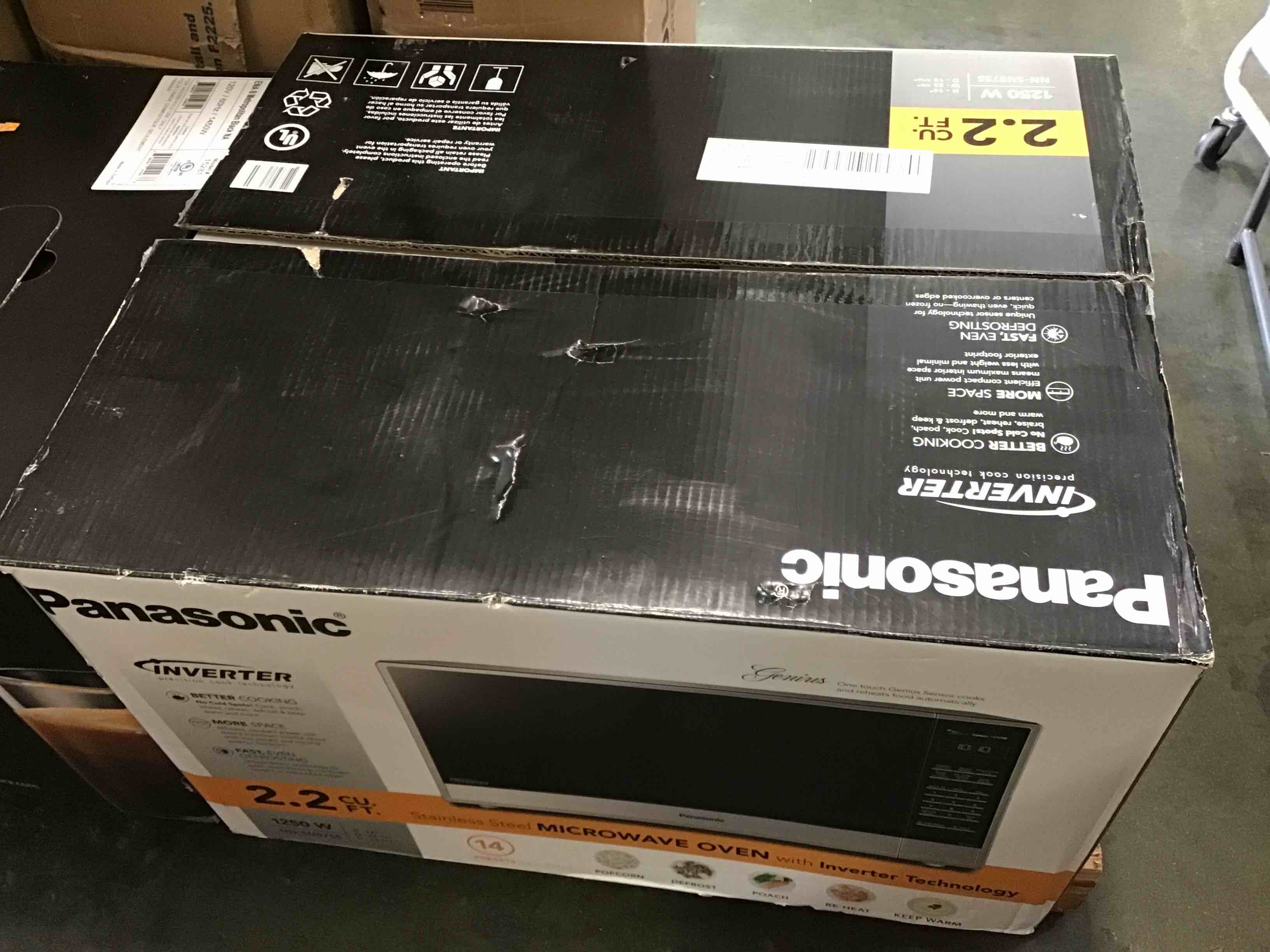 https://s3.amazonaws.com/lotting-images-prod/bidfta/BLU5348350_1704390456564.jpeg