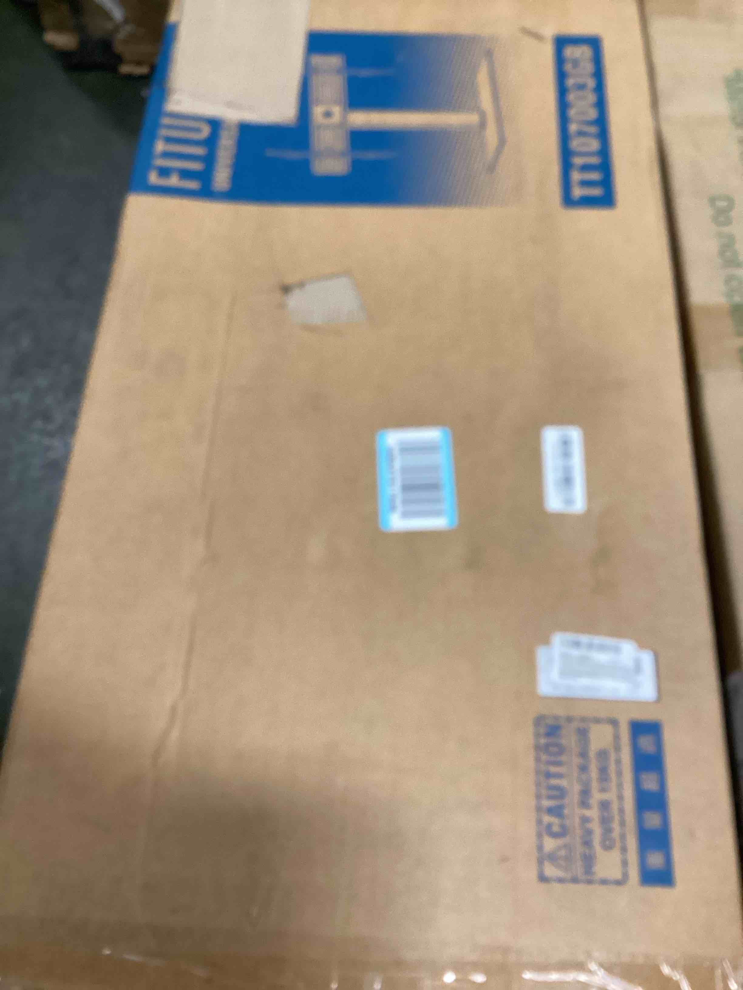 https://s3.amazonaws.com/lotting-images-prod/bidfta/BLU5348847_1704830633384.jpeg
