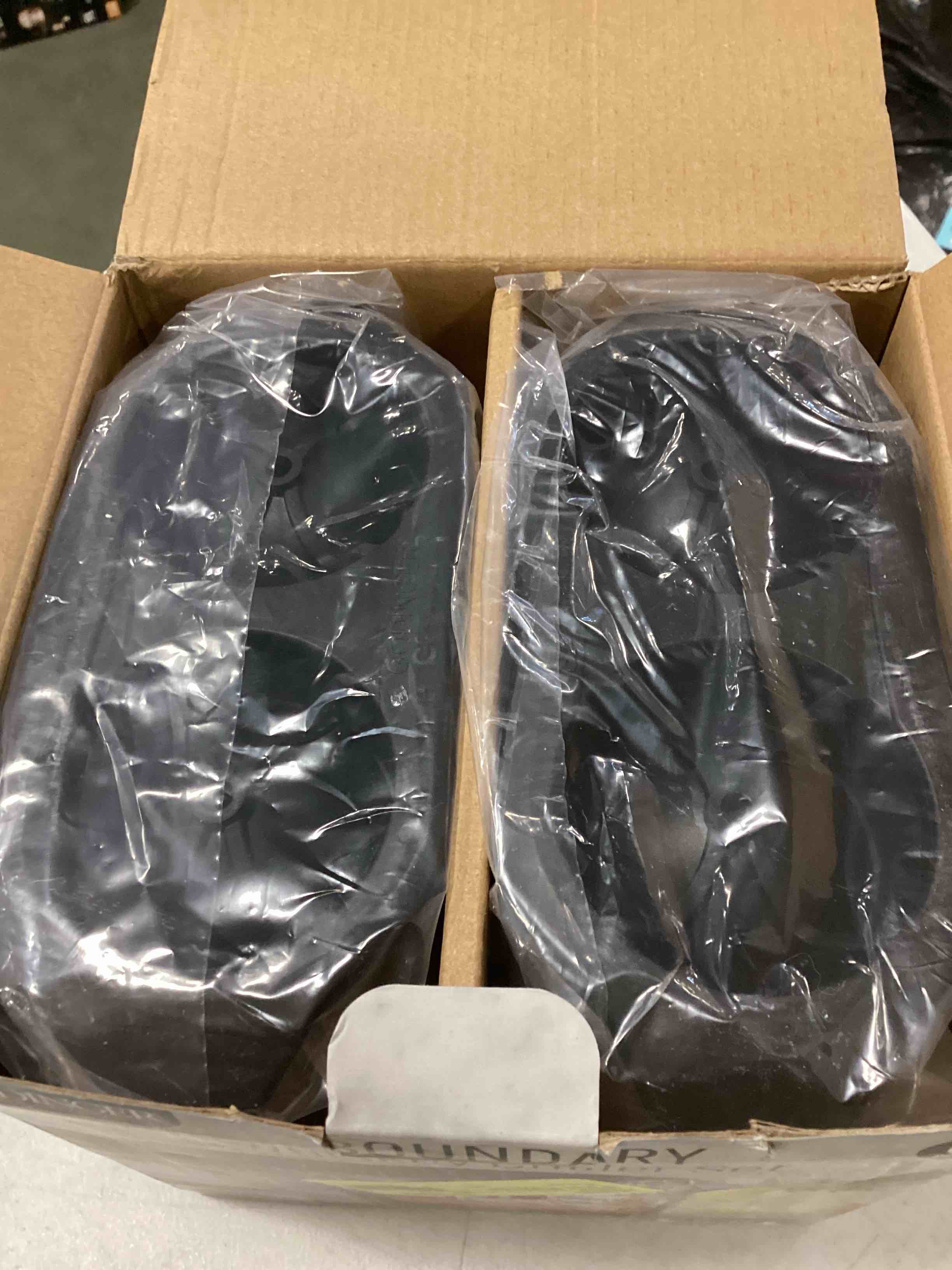 https://s3.amazonaws.com/lotting-images-prod/bidfta/BLU5349153_1705002479577.jpeg