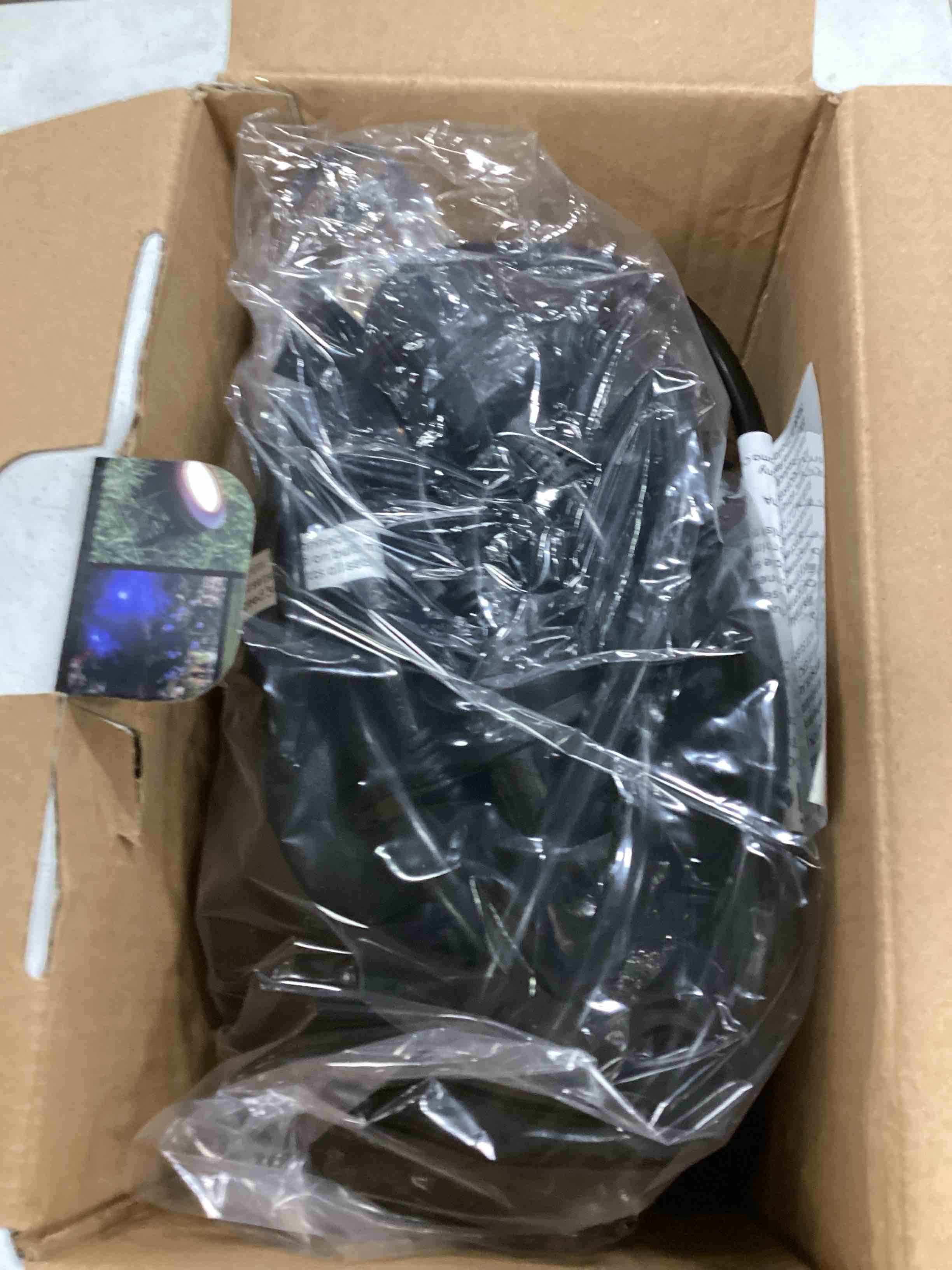 https://s3.amazonaws.com/lotting-images-prod/bidfta/BLU5349385_1706104730757.jpeg