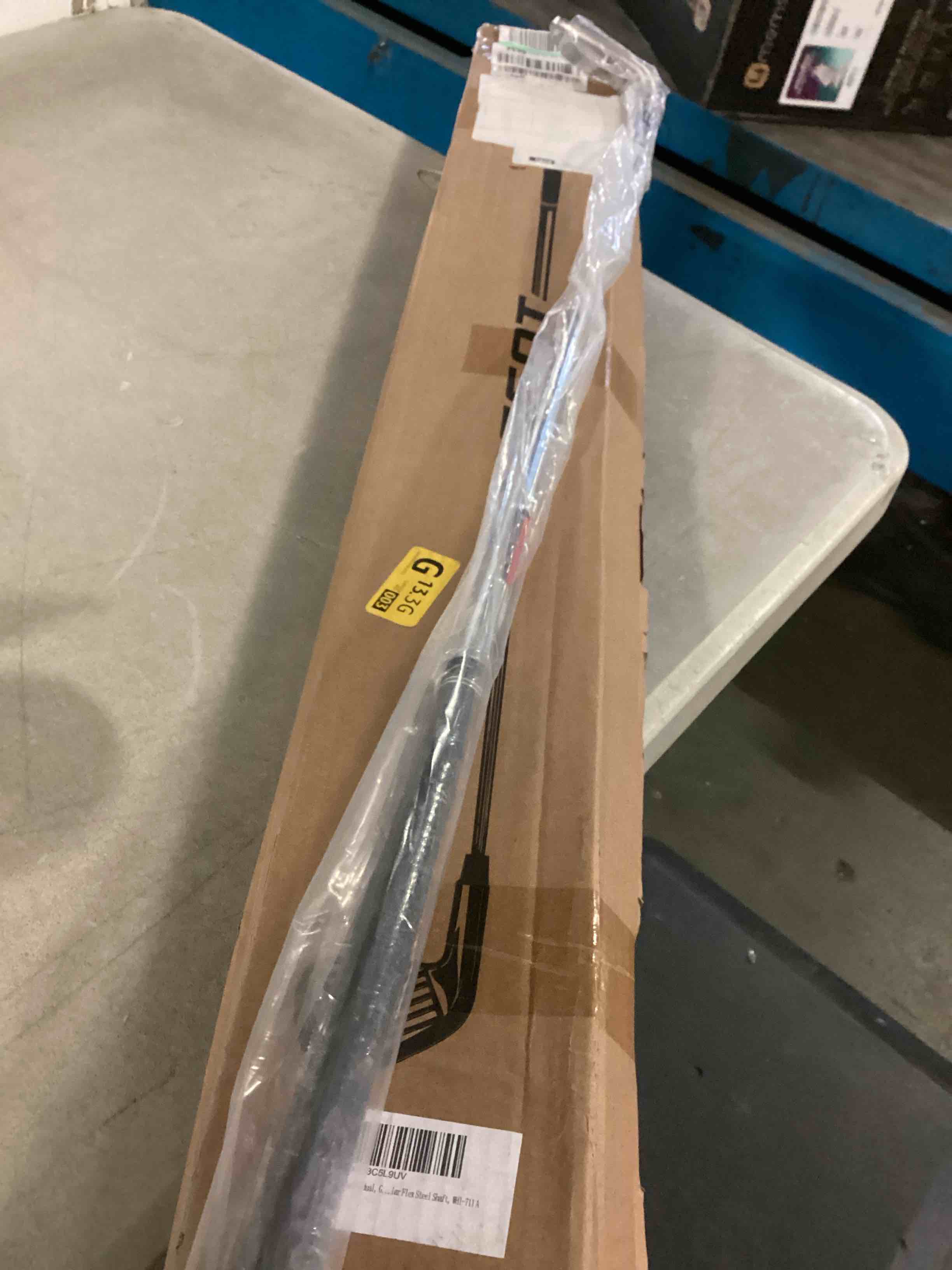 https://s3.amazonaws.com/lotting-images-prod/bidfta/BLU5350034_1702041128036.jpeg