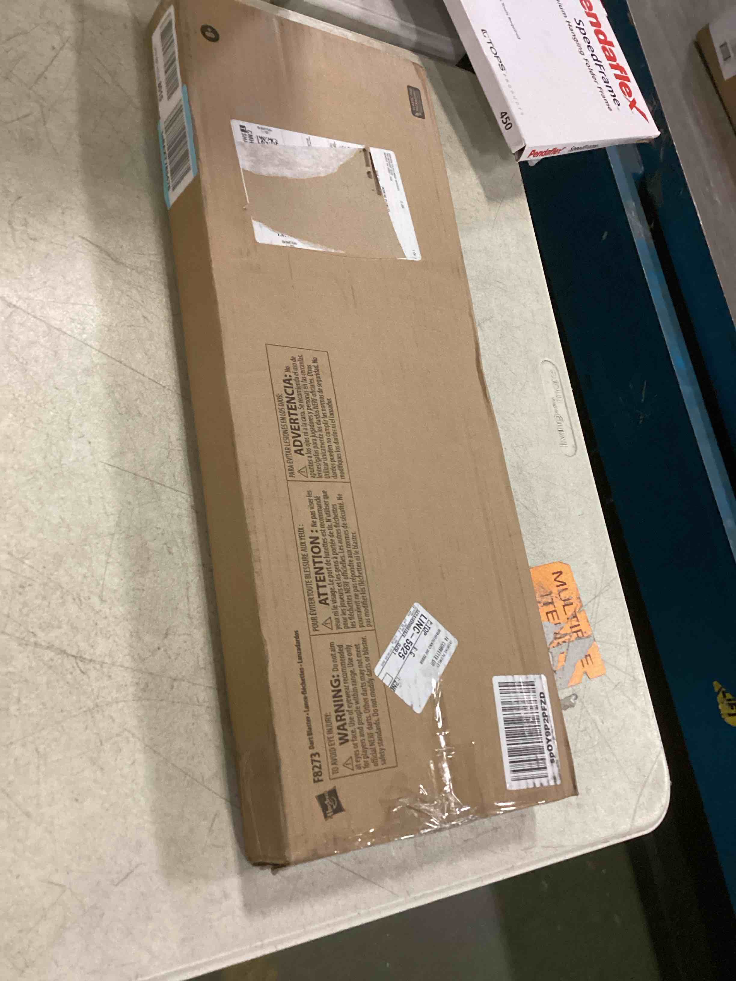 https://s3.amazonaws.com/lotting-images-prod/bidfta/BLU5350833_1702557878517.jpeg