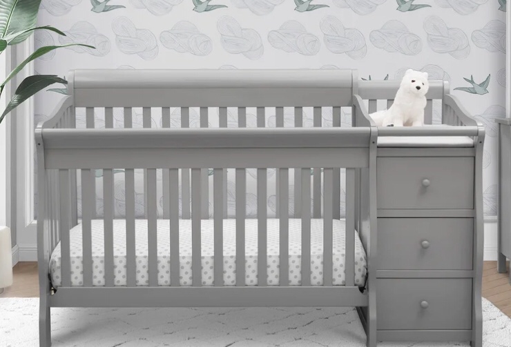 Gray Princeton Junction 3-in-1 Convertible Crib and Changer (Part number: 549160–B 026)( incomplete);