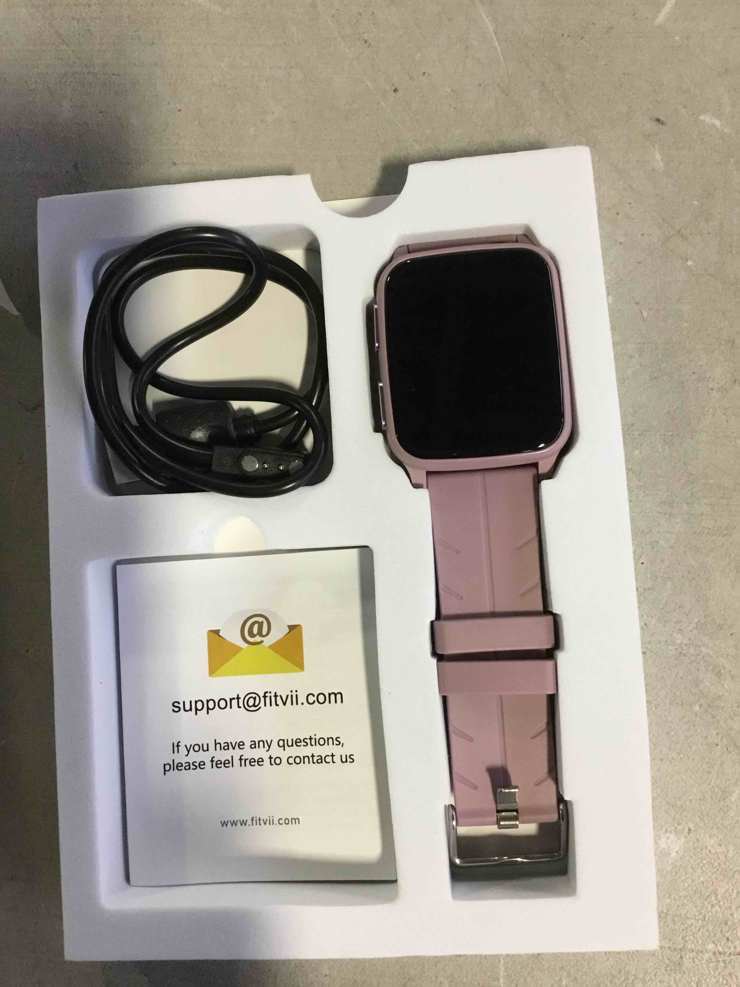 https://s3.amazonaws.com/lotting-images-prod/bidfta/BLU5351757_1701461479896.jpeg
