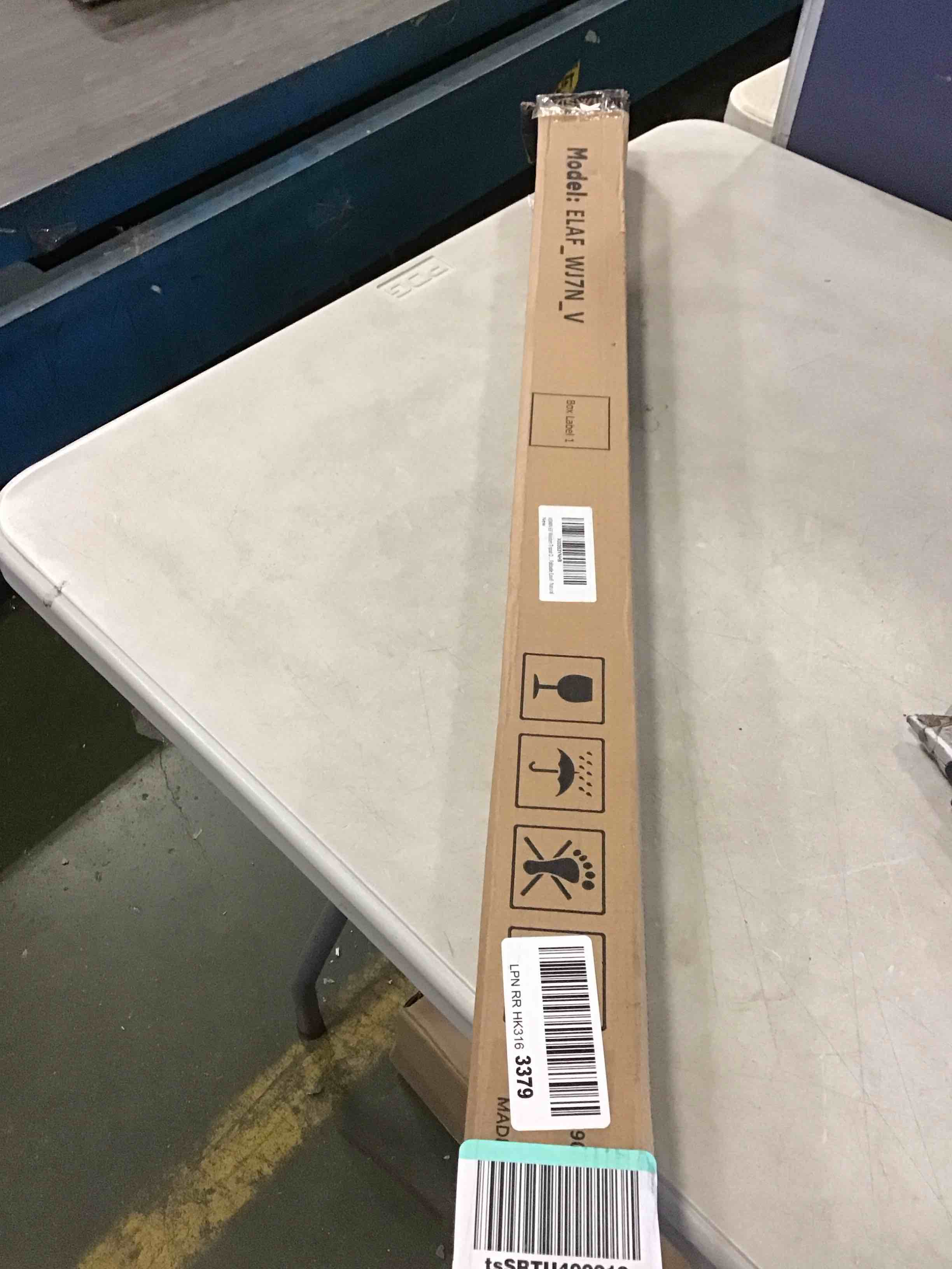 https://s3.amazonaws.com/lotting-images-prod/bidfta/BLU5354103_1701274997634.jpeg