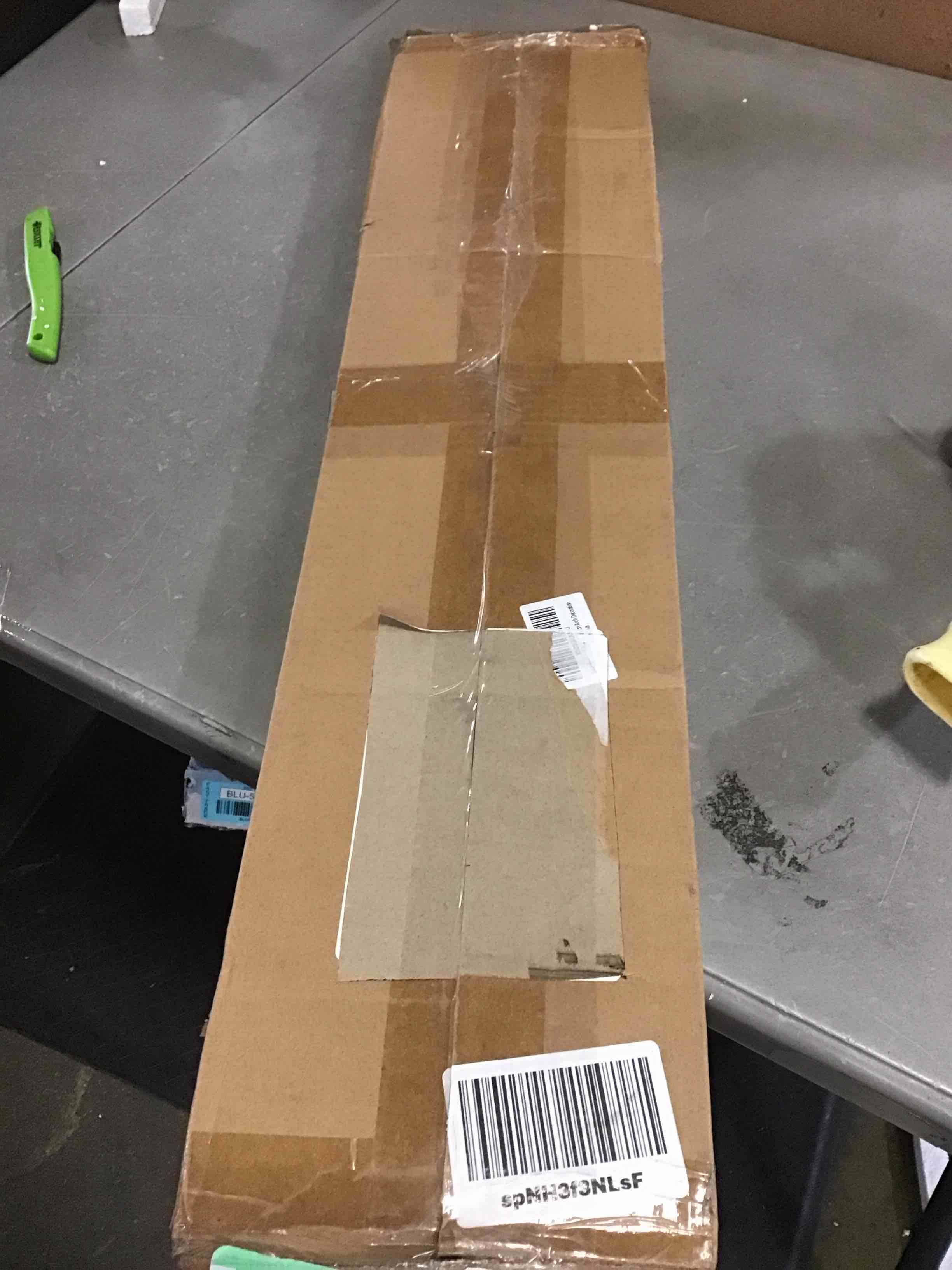 https://s3.amazonaws.com/lotting-images-prod/bidfta/BLU5354386_1701368682220.jpeg
