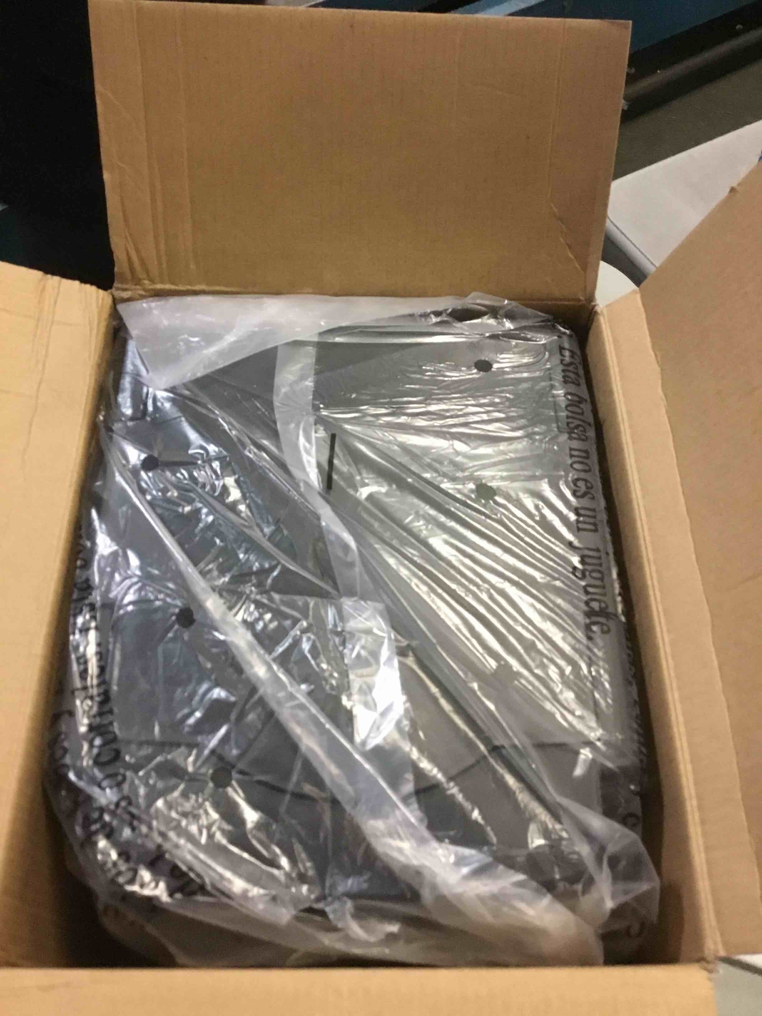 https://s3.amazonaws.com/lotting-images-prod/bidfta/BLU5356213_1701800353493.jpeg