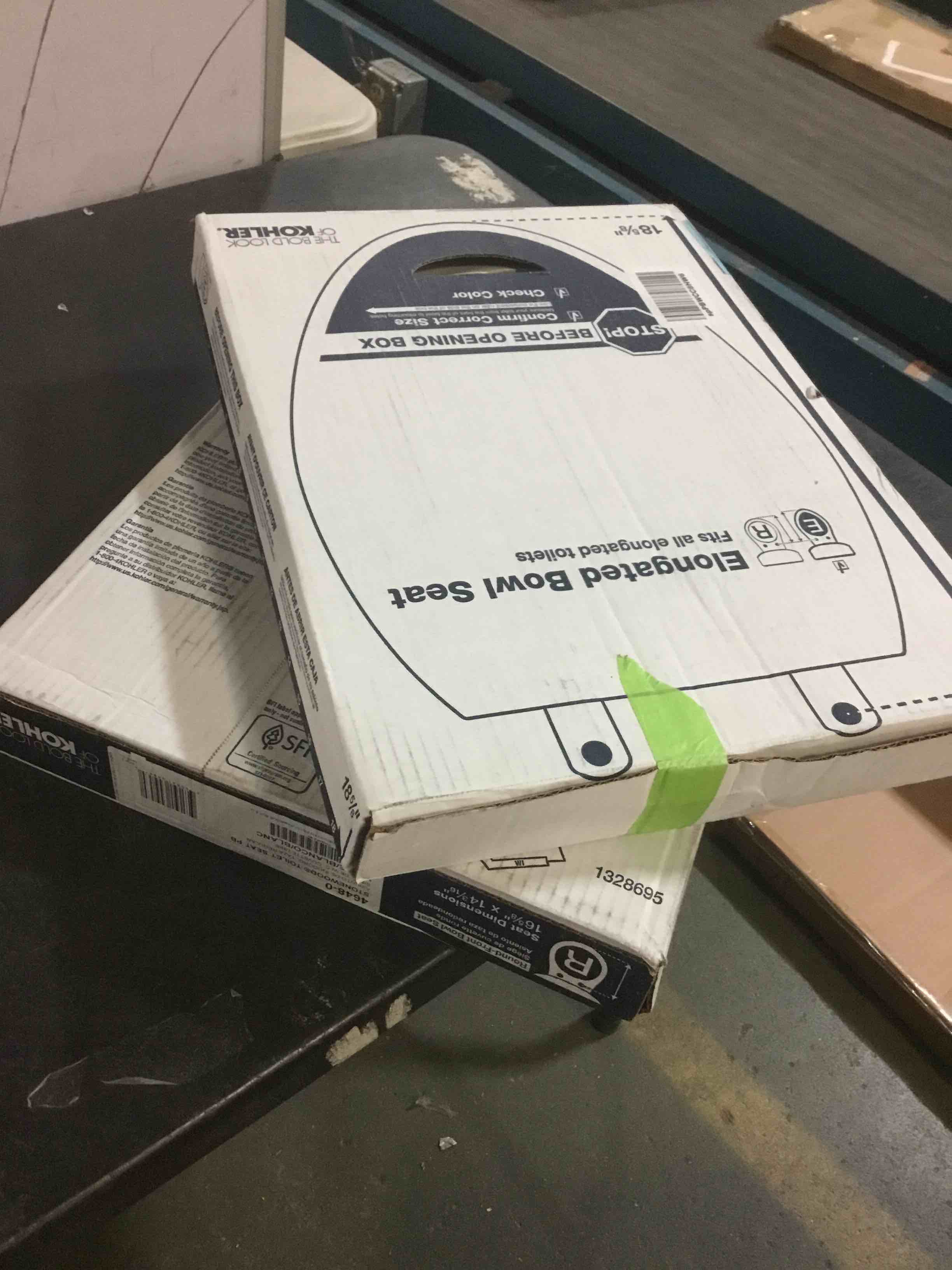 https://s3.amazonaws.com/lotting-images-prod/bidfta/BLU5356547_1701896572265.jpeg