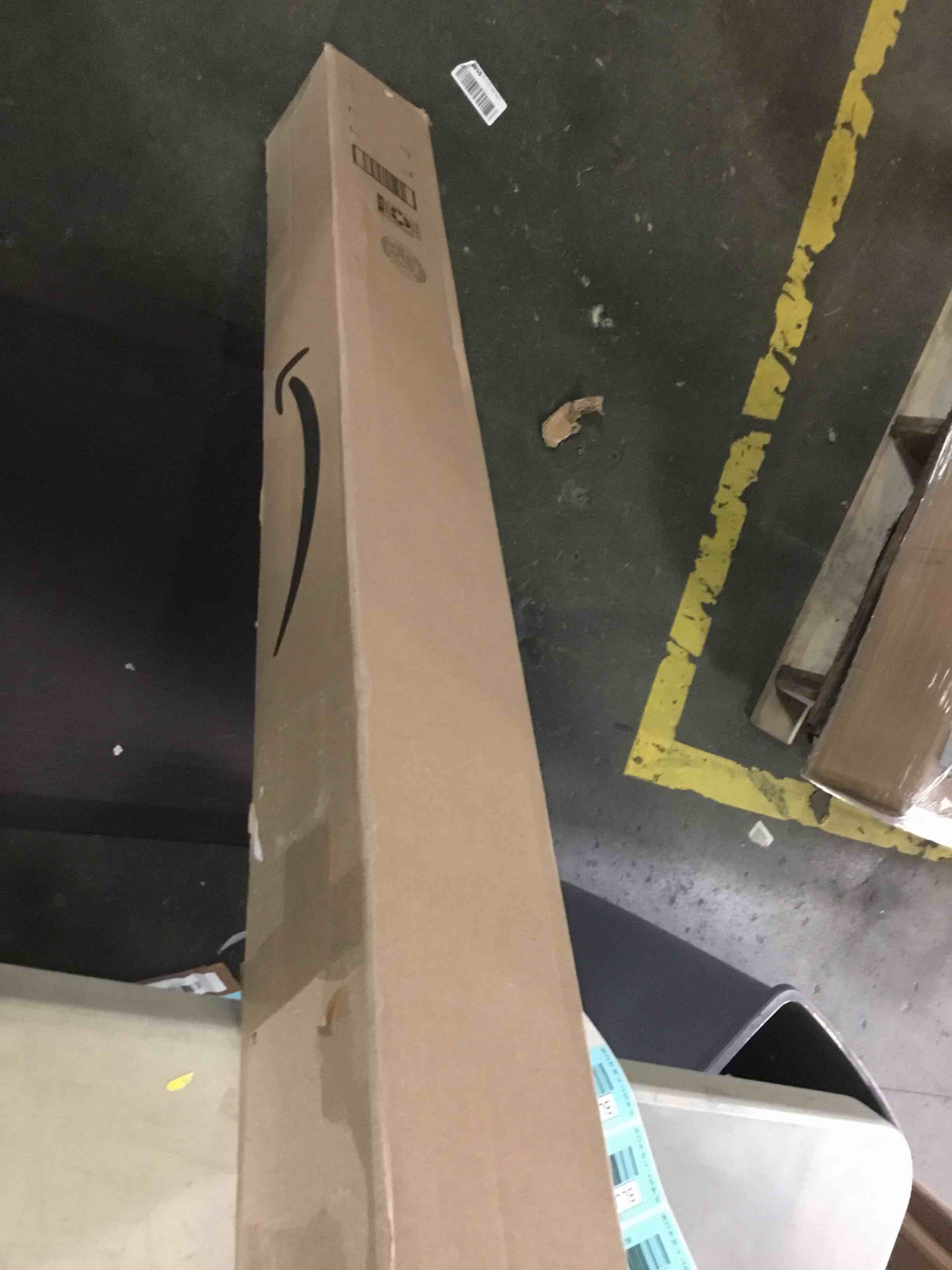 https://s3.amazonaws.com/lotting-images-prod/bidfta/BLU5356865_1702053169186.jpeg