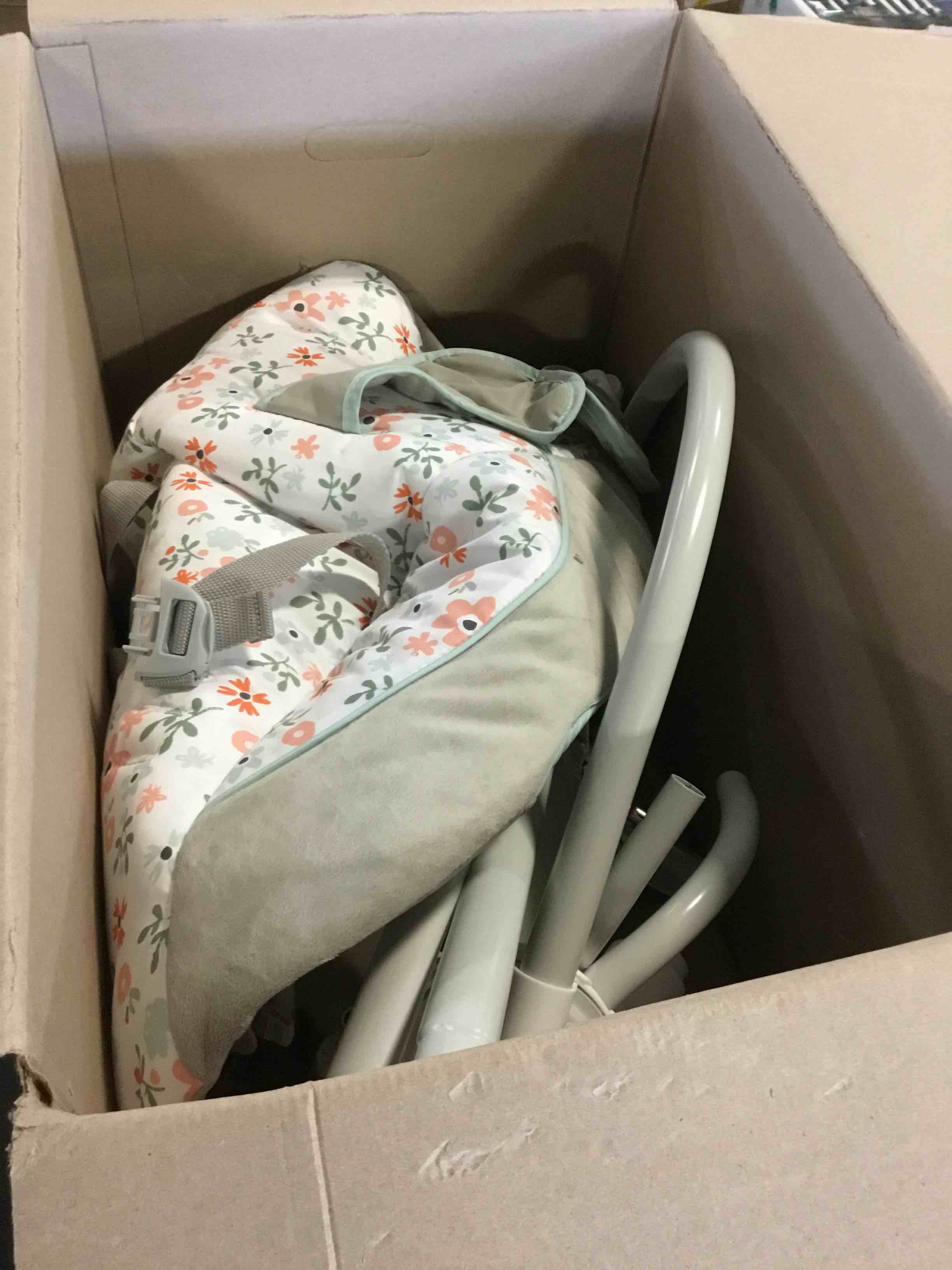 https://s3.amazonaws.com/lotting-images-prod/bidfta/BLU5359224_1702046987544.jpeg